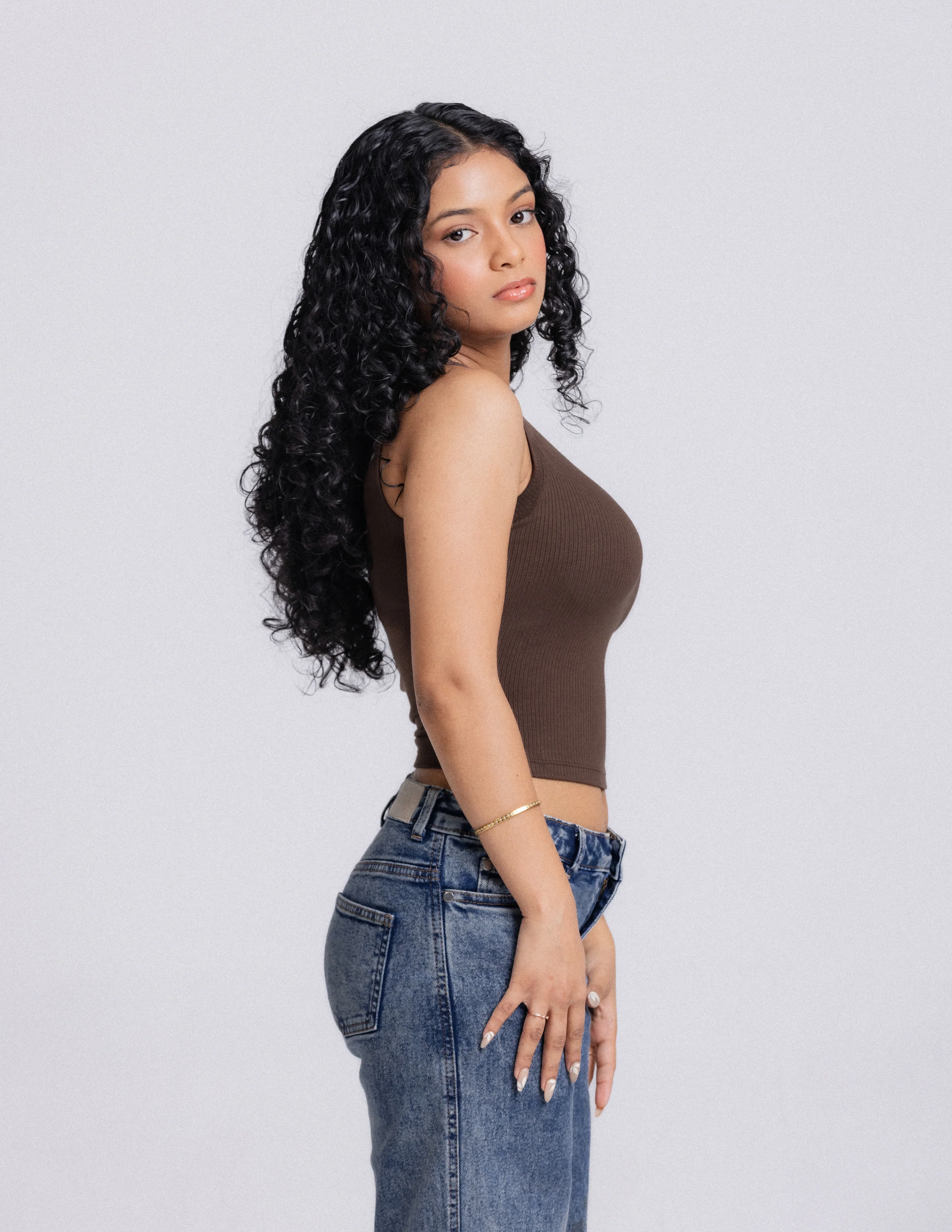 Beck High Neck Sleeveless Fitted Top - Image 3