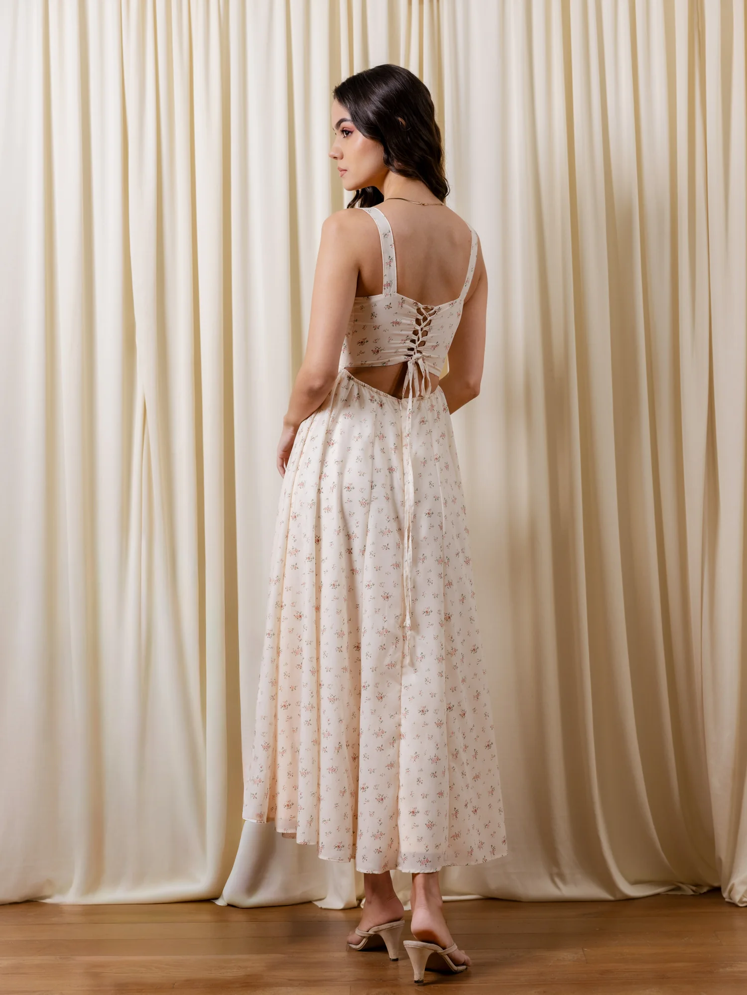 Bust Ruched Printed Maxi Dress - Image 3