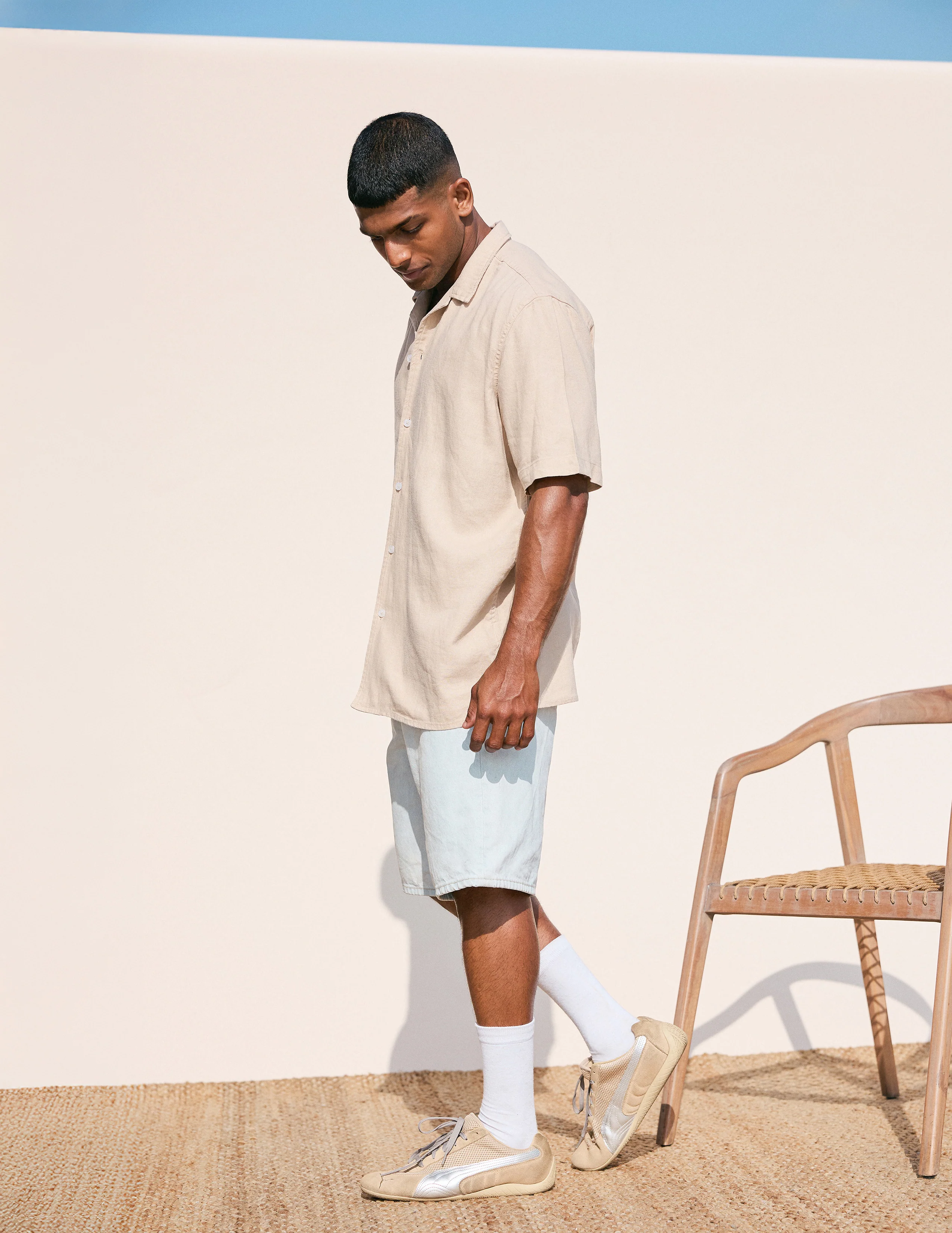 Center back collar button detailed shirt - Image 3