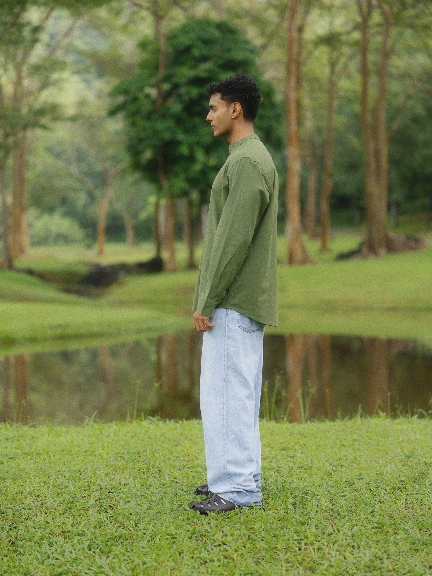 Chinese collar large square pocket shirt - Image 4