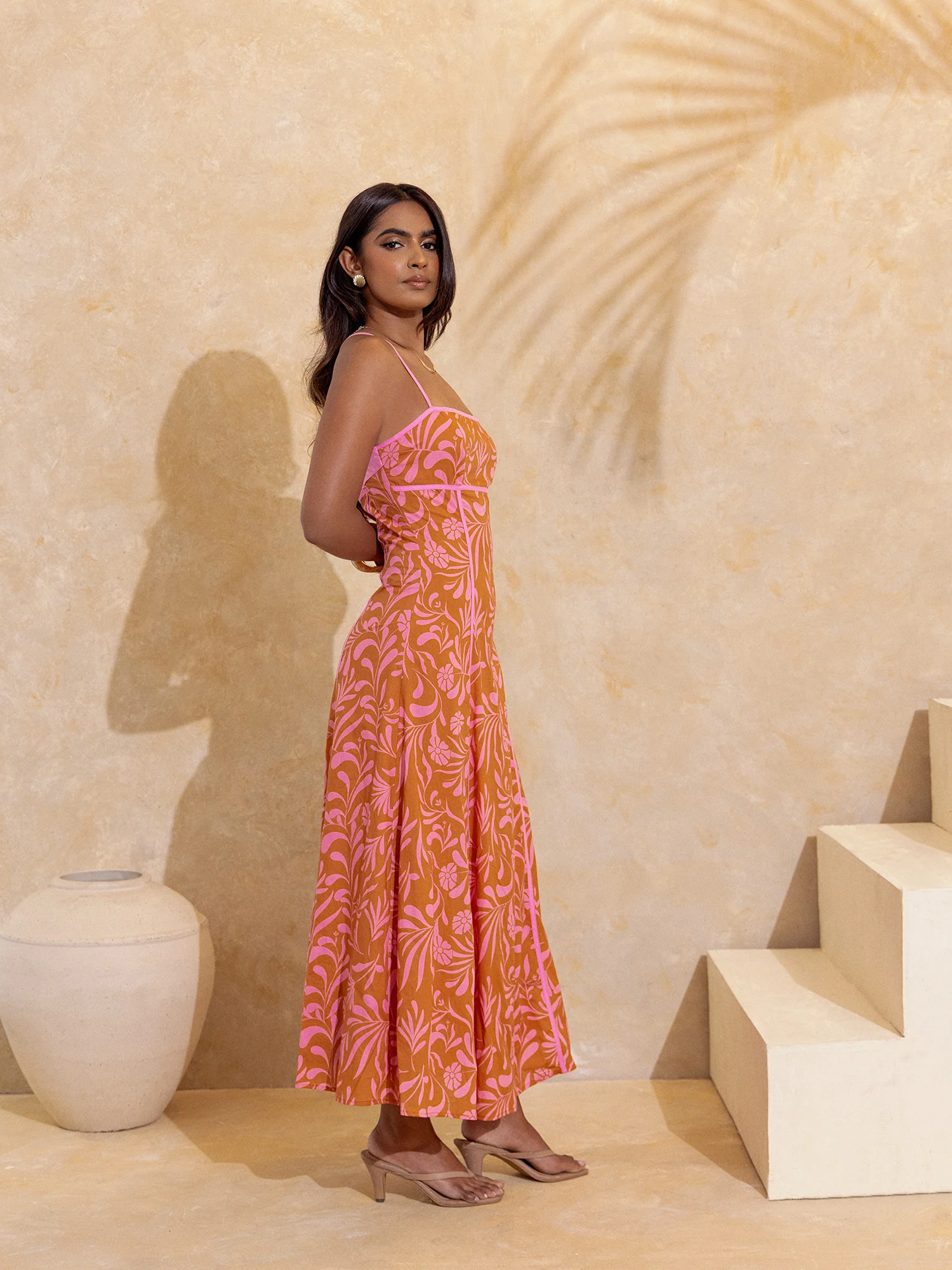 Contrast Binding Detailed Maxi Dress - Image 4