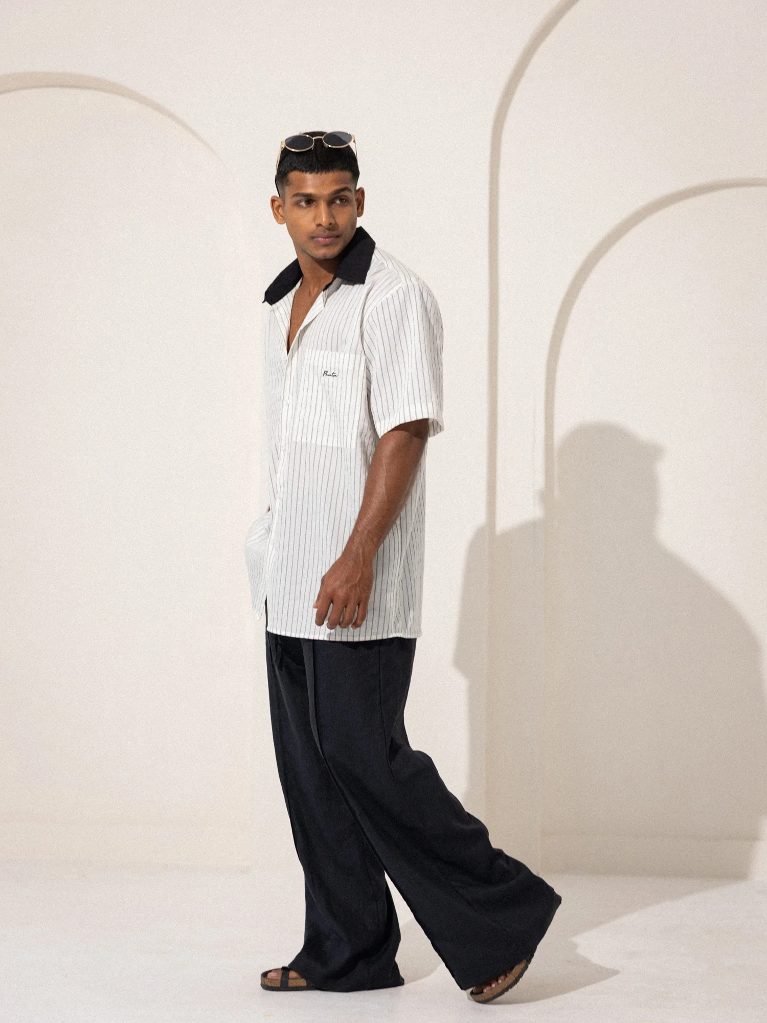 Contrast collar embroidery pocket shirt - Image 4