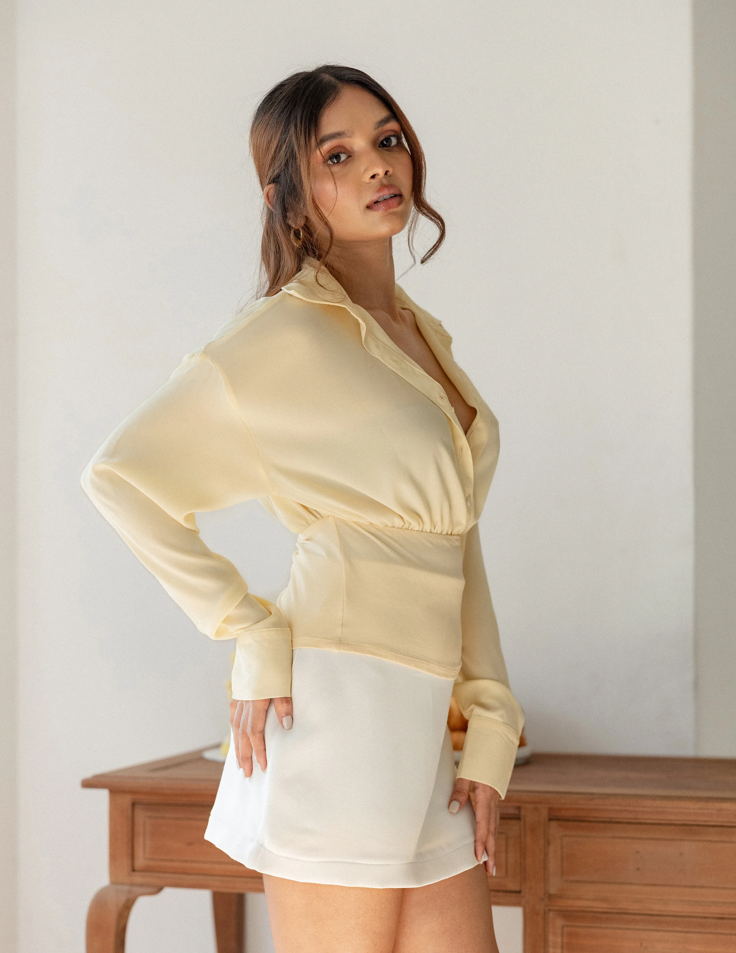 Contrast Fabric Detailed Button Down Long Sleeved Top - Image 3