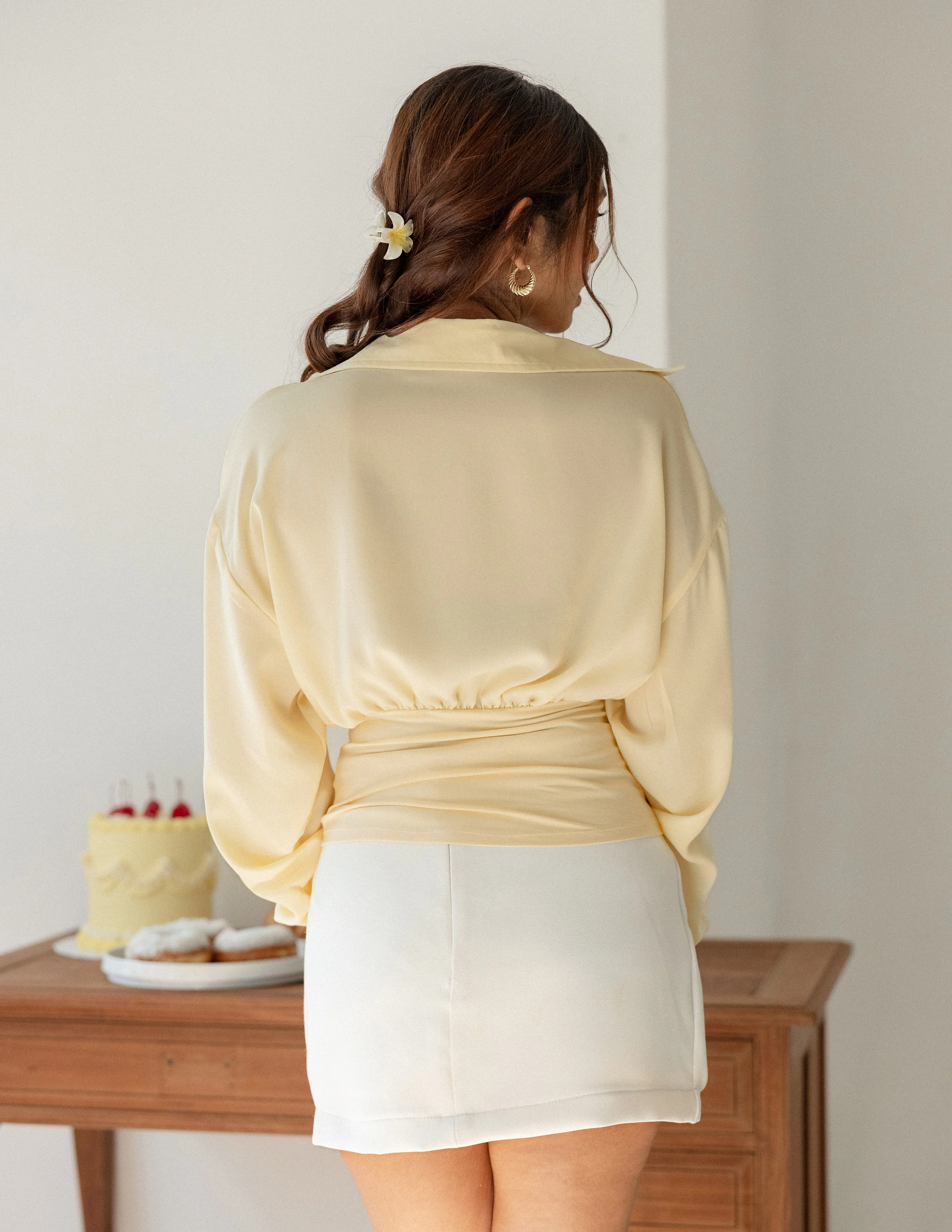 Contrast Fabric Detailed Button Down Long Sleeved Top - Image 4