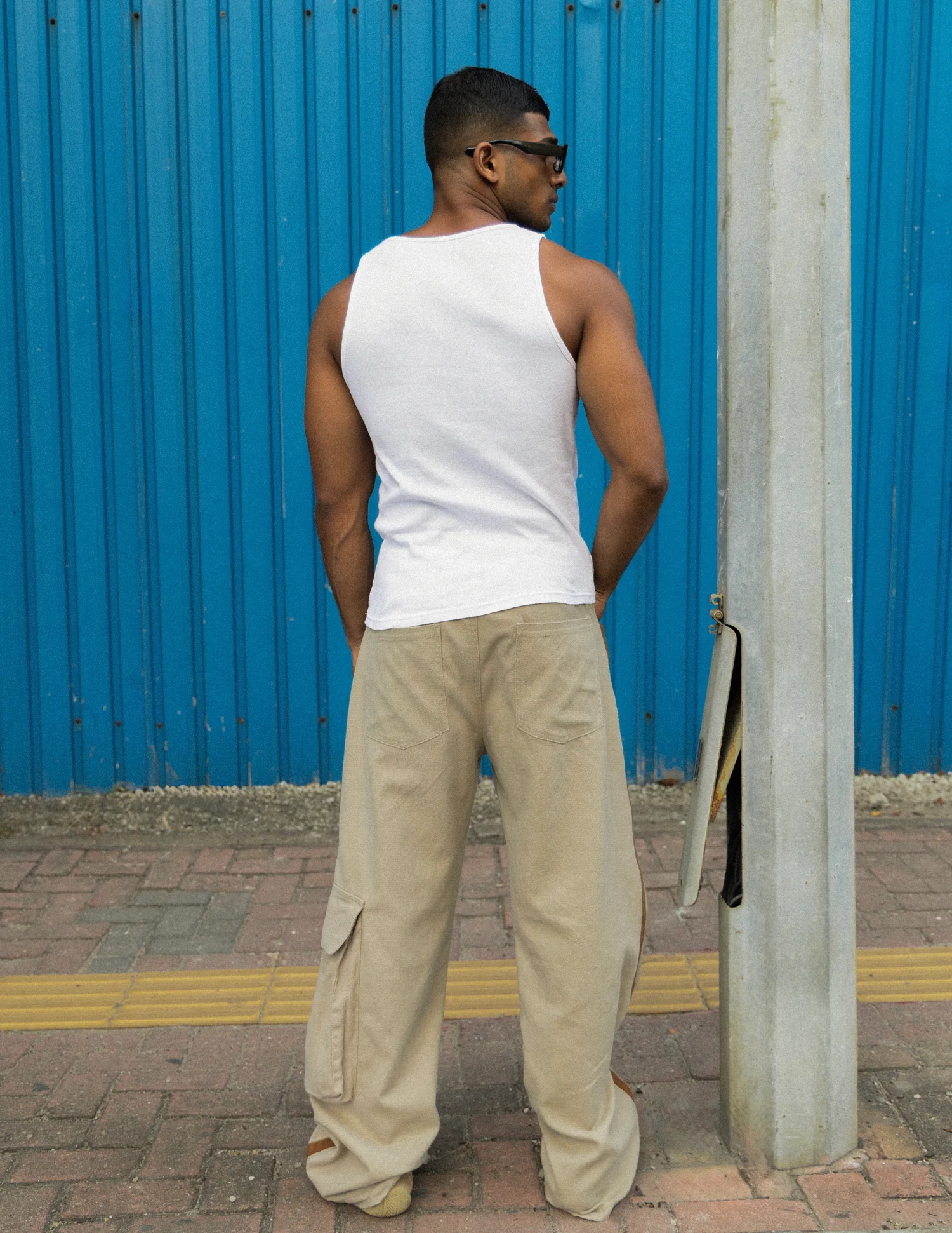 Contrast line detailed pant - Image 3