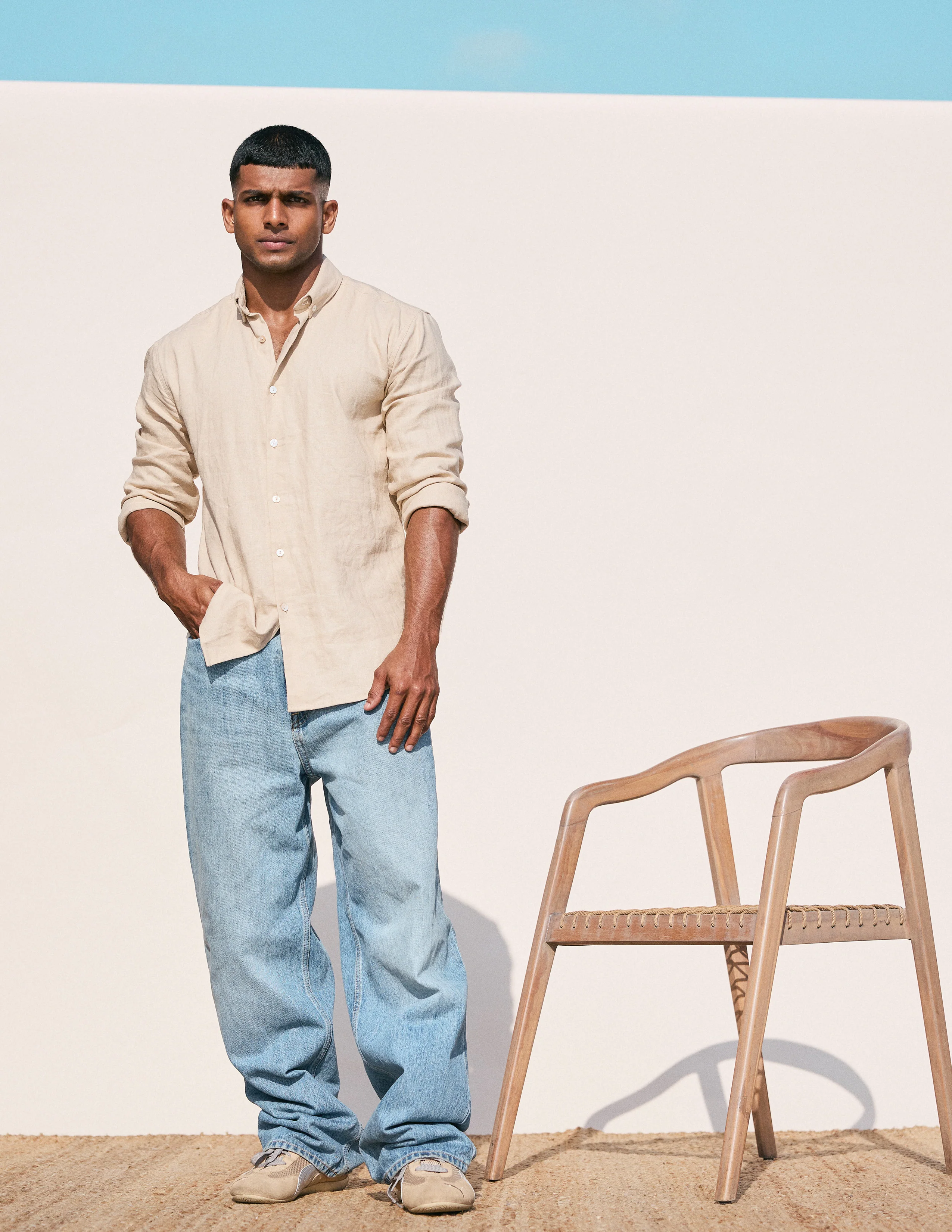 Contrast tab detail shirt - Image 5
