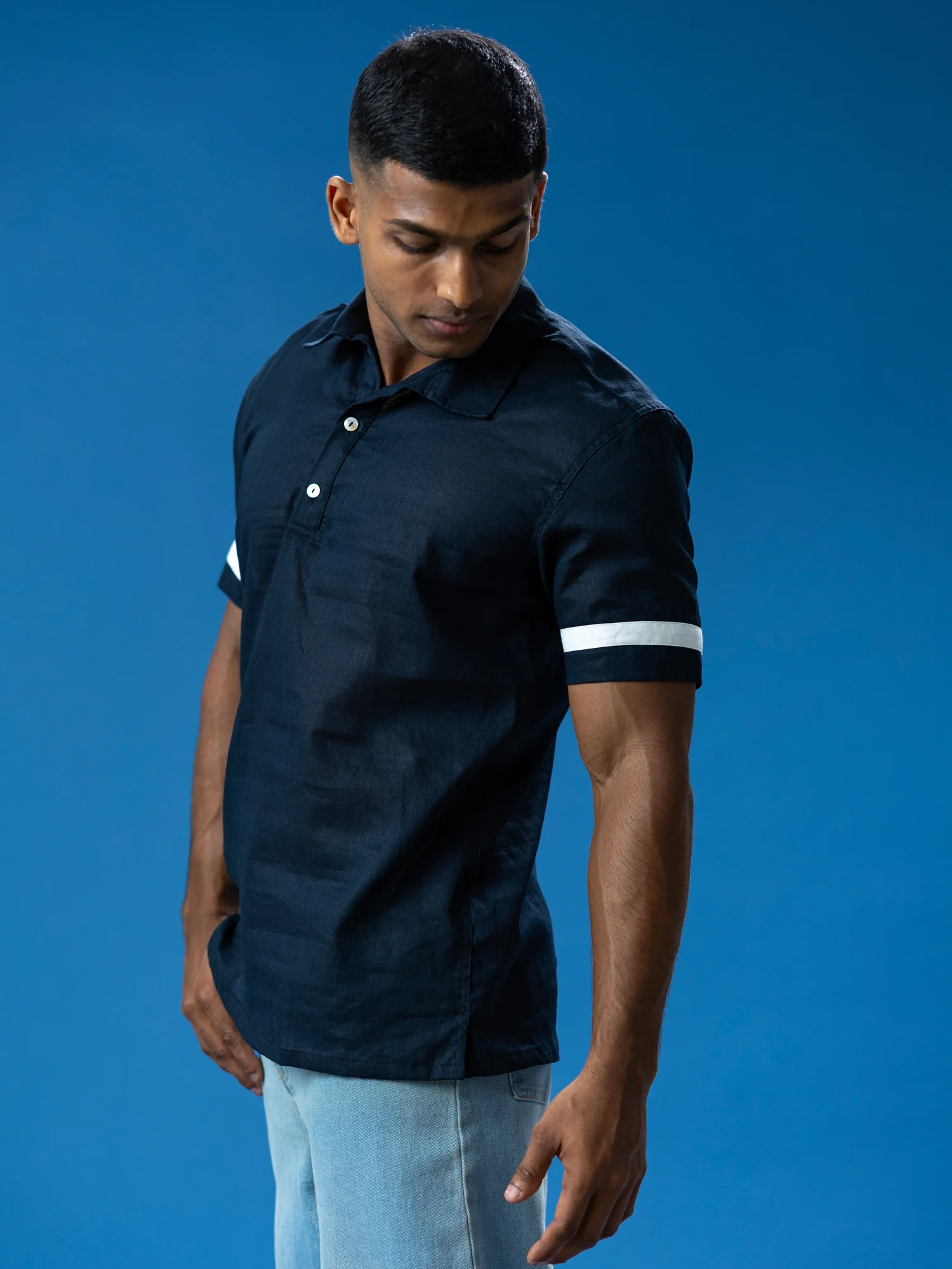 Contrasting stripe detailed shirt - Image 4