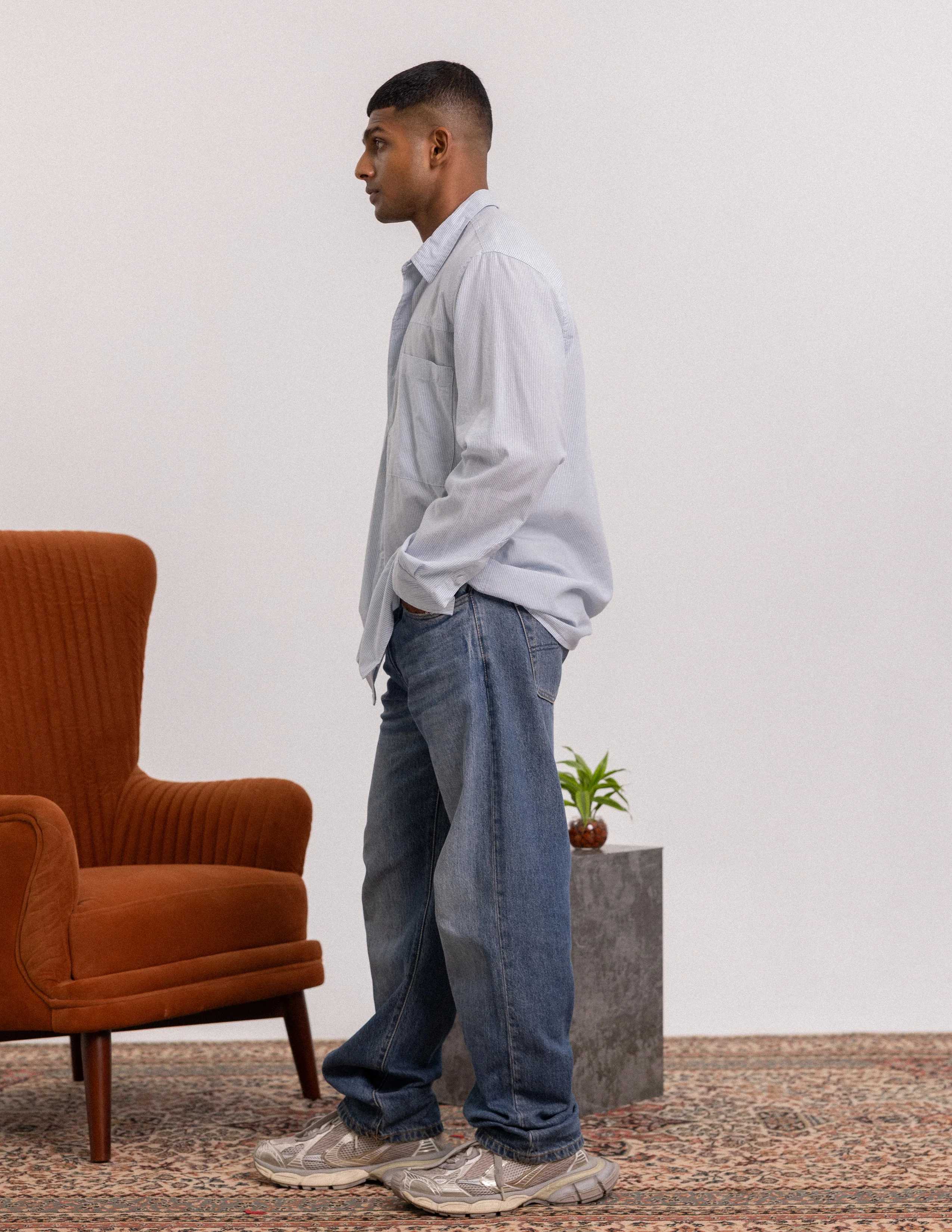 Cut and sew detail double pocket shirt - Image 3