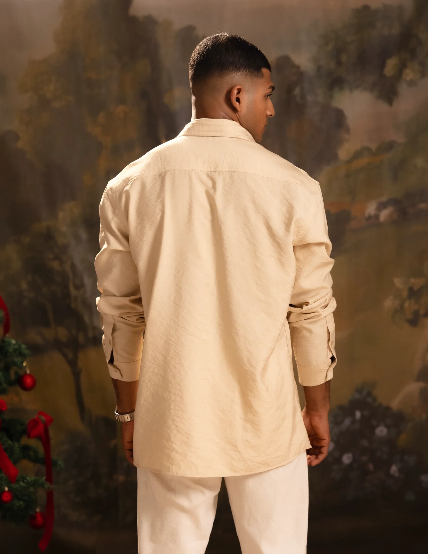 Cut and sew detail shirt - Image 3