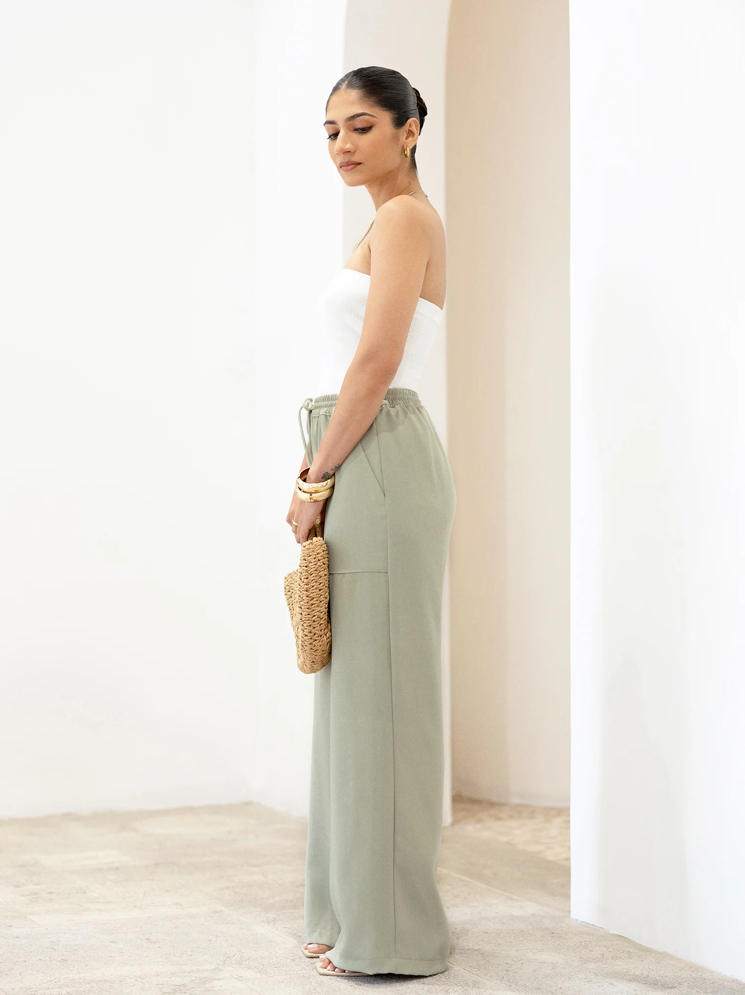 Patch Pocket Detailed Drawstring Pant - Image 4