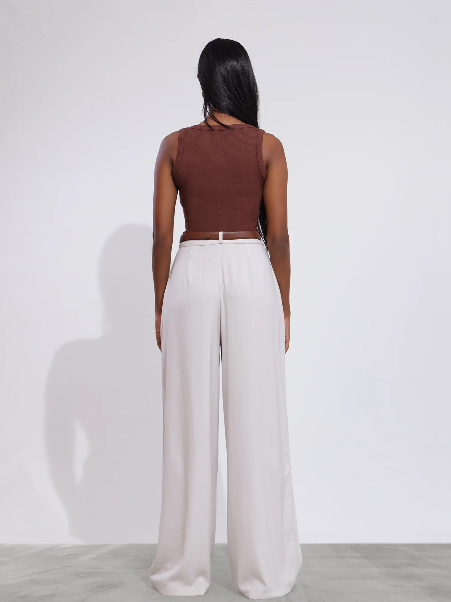 Emma Scoop Neck Sleeveless Top - Image 3