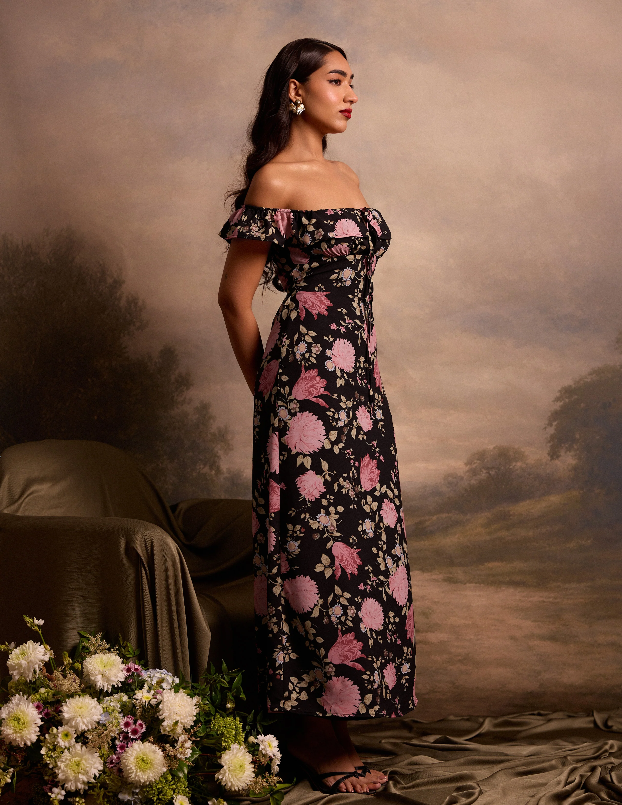 Frill Detail Printed Maxi Dress - Image 3