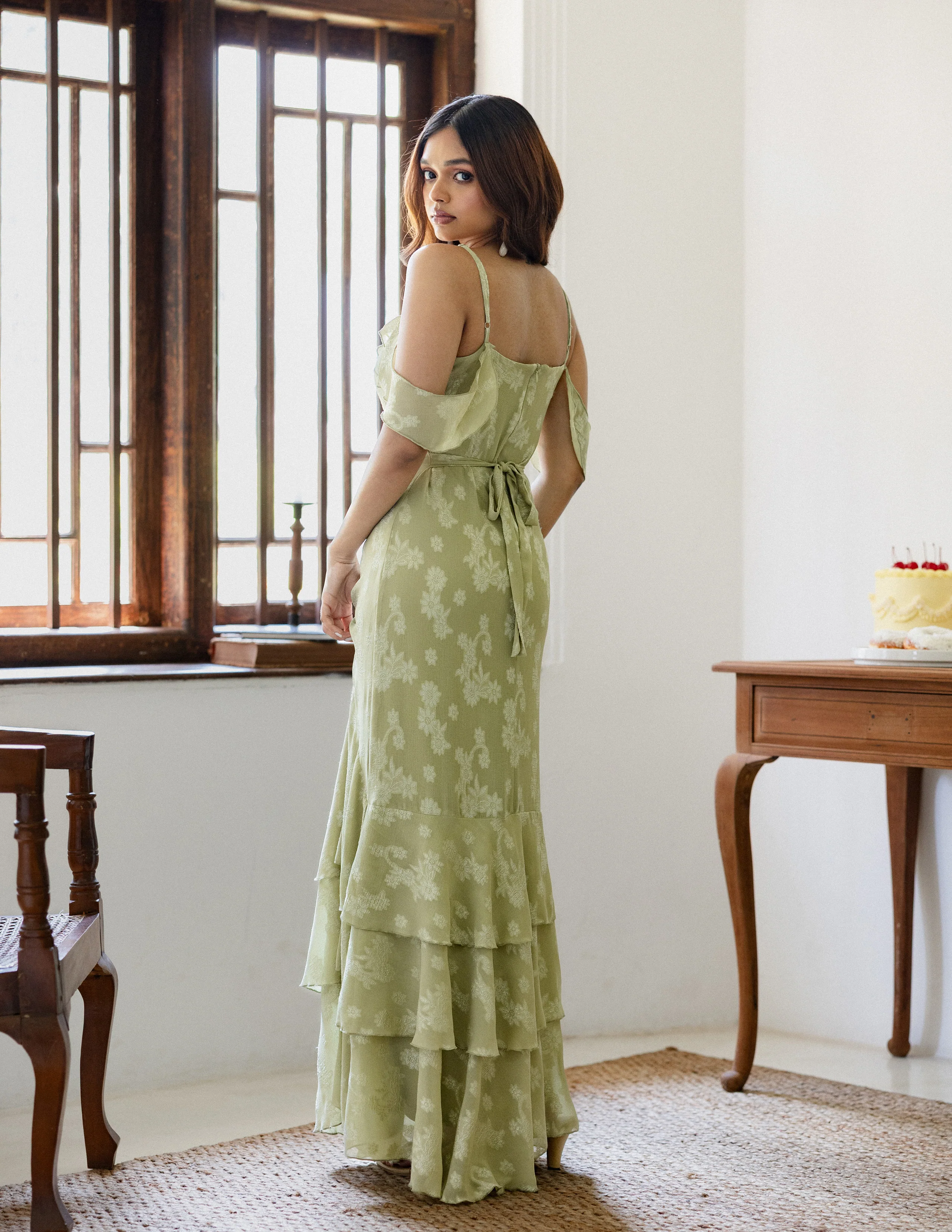 Frill Detailed Sleeveless Maxi Dress - Image 4