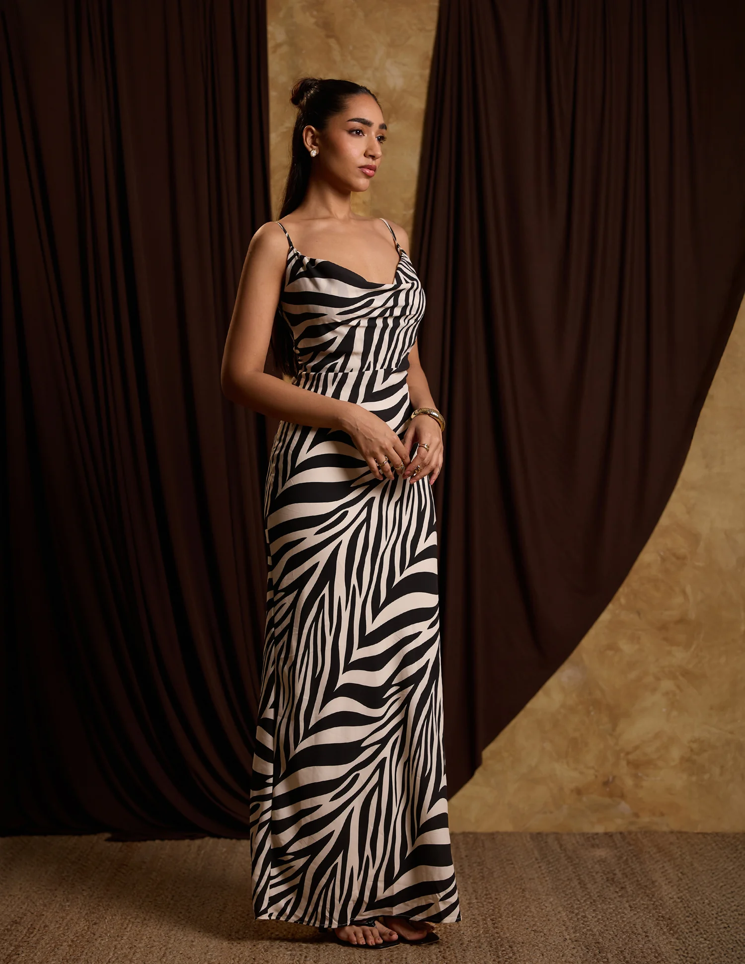 Front Cowl Neck Printed Maxi Dress - Image 4