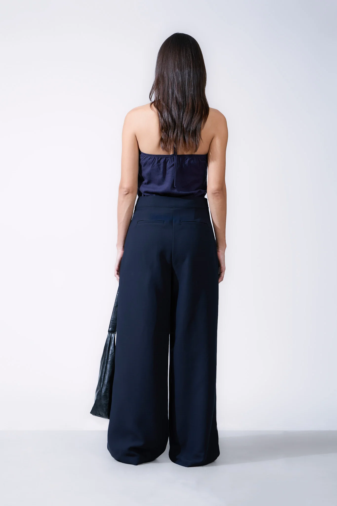 Front Pleated Back Welt Pocket Detailed Wide Leg Pant - Image 3
