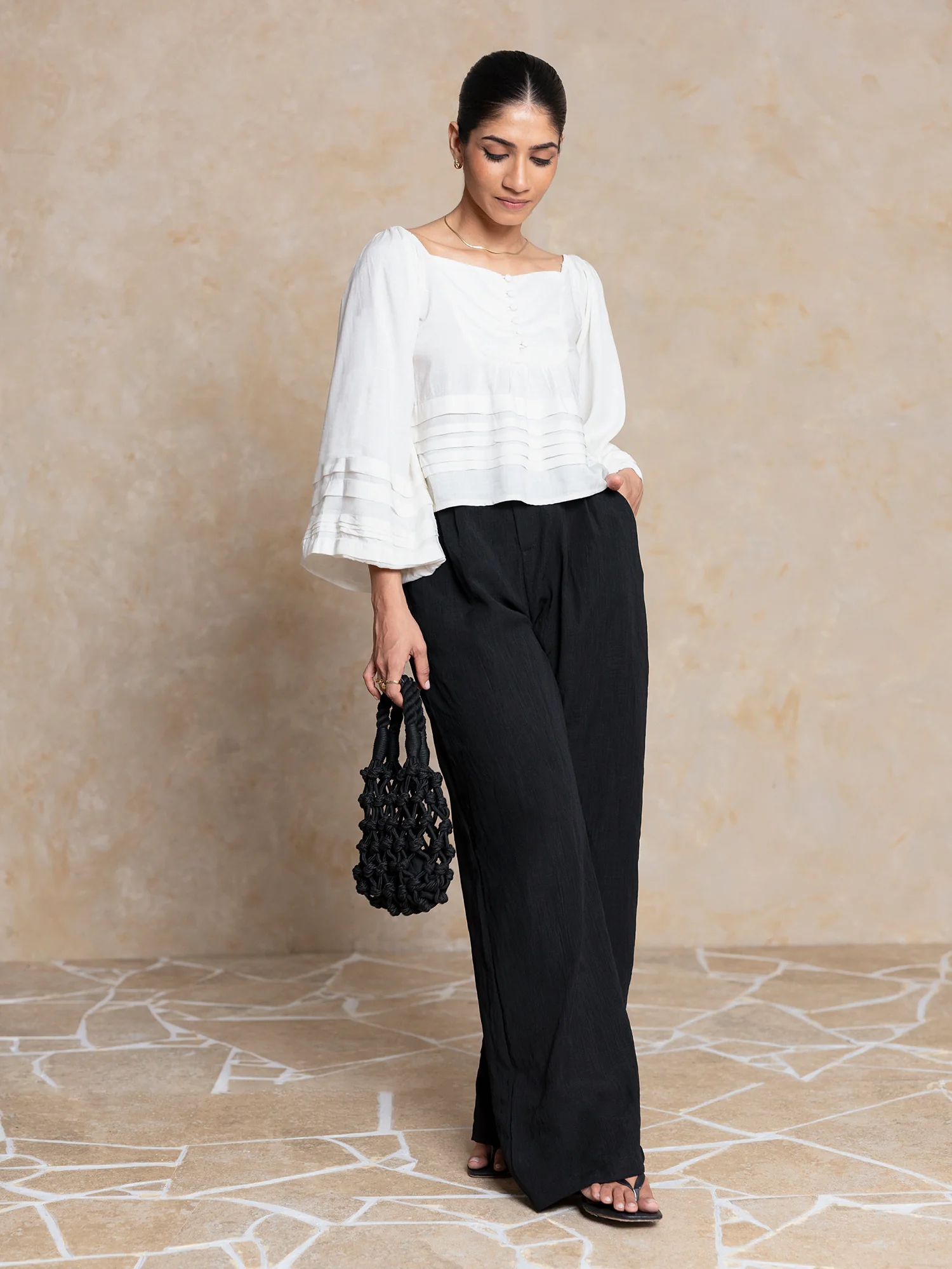 Front Pleated Loose Fit Wide Leg Pant - Image 2
