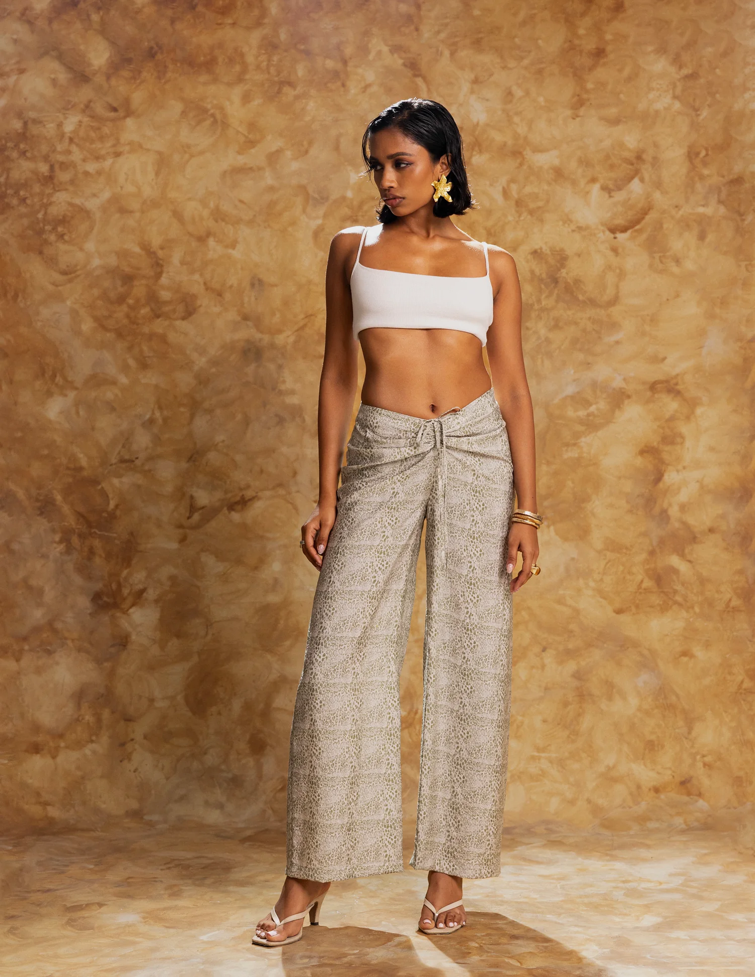 Front Ruched Straight Leg Pant - Image 3