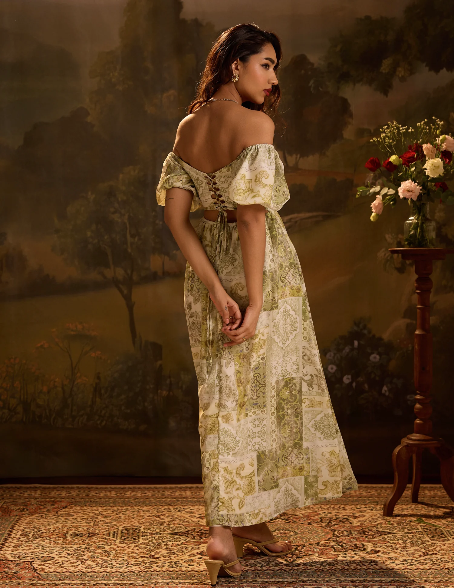 Front Slit Detail Bustier Dress - Image 3