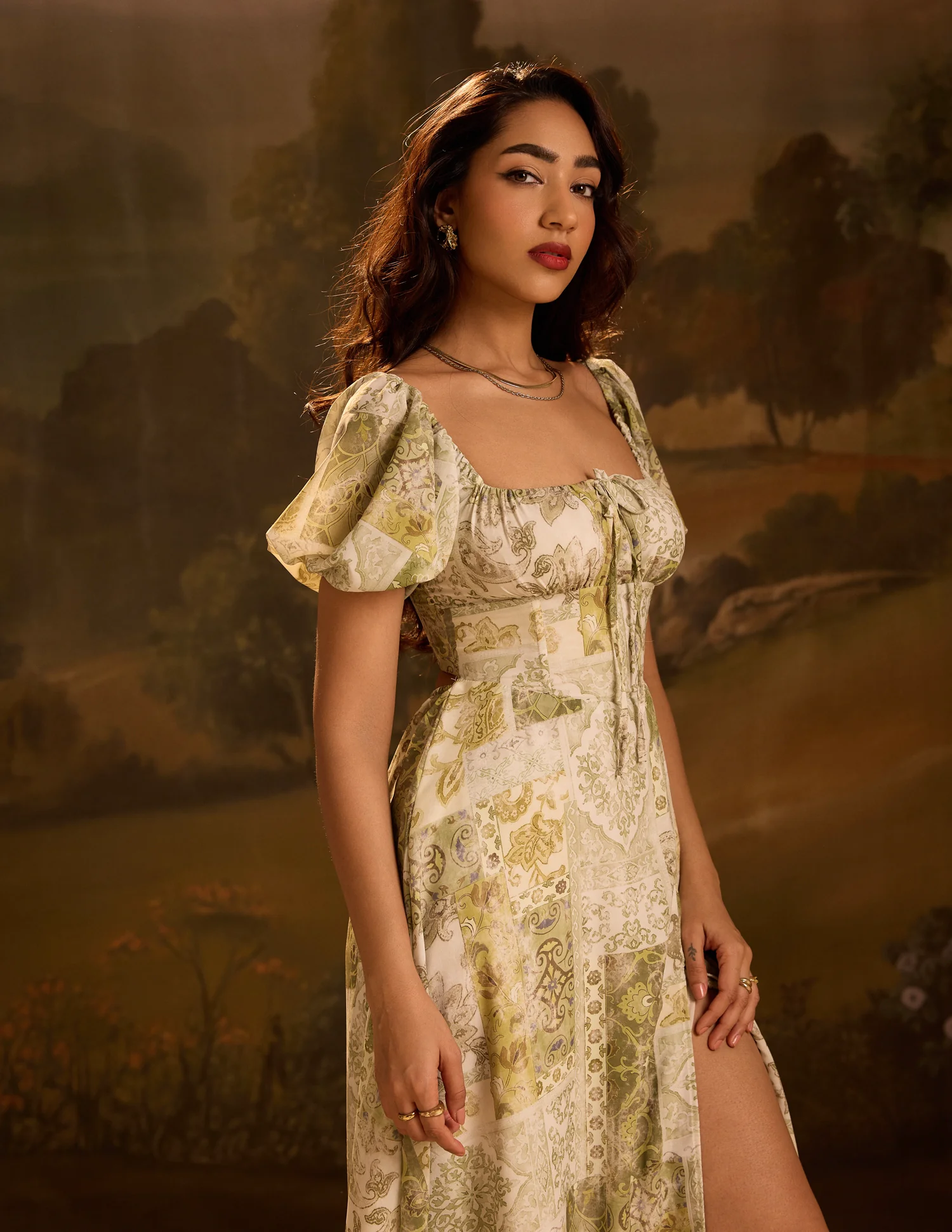 Front Slit Detail Bustier Dress - Image 4
