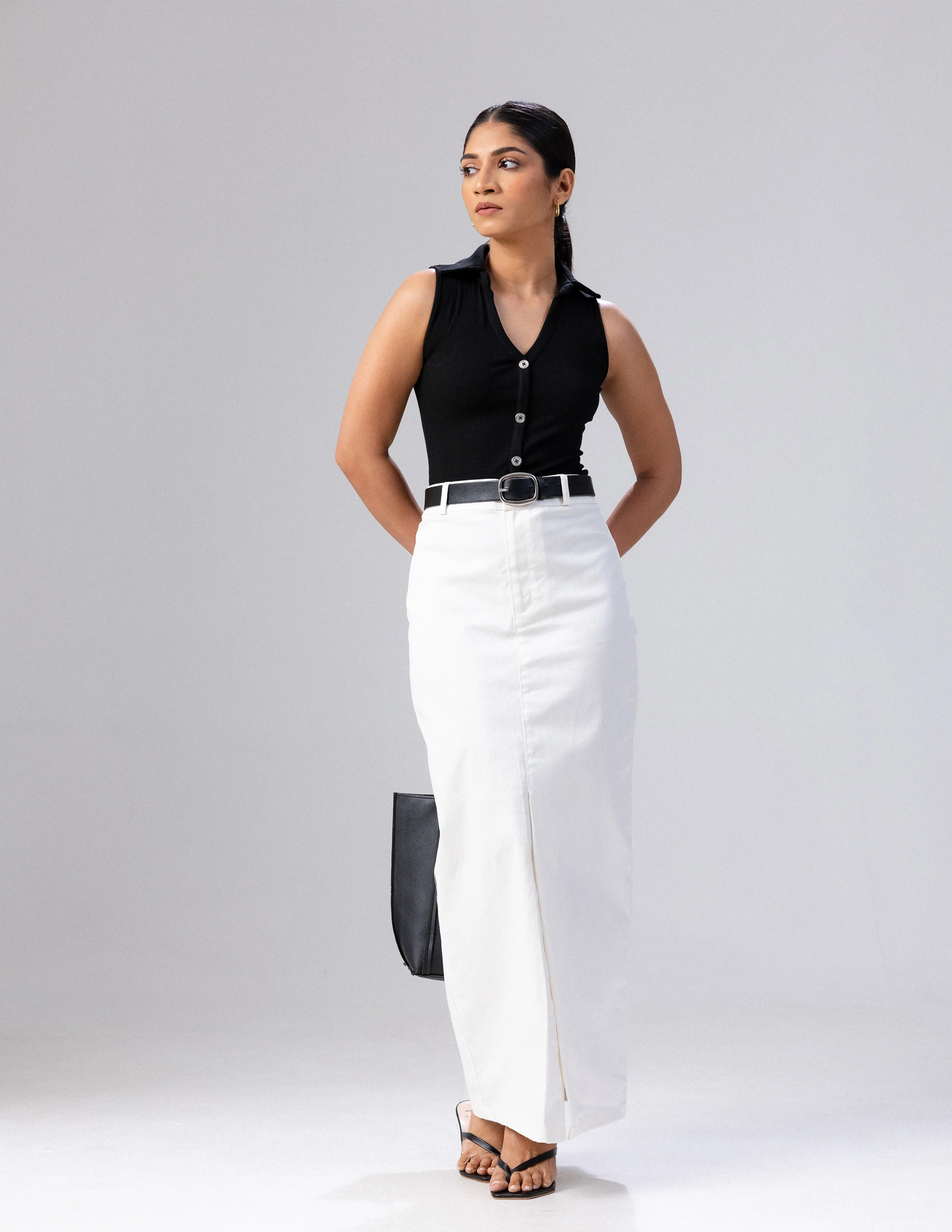 Front Slit Detailed Maxi Skirt