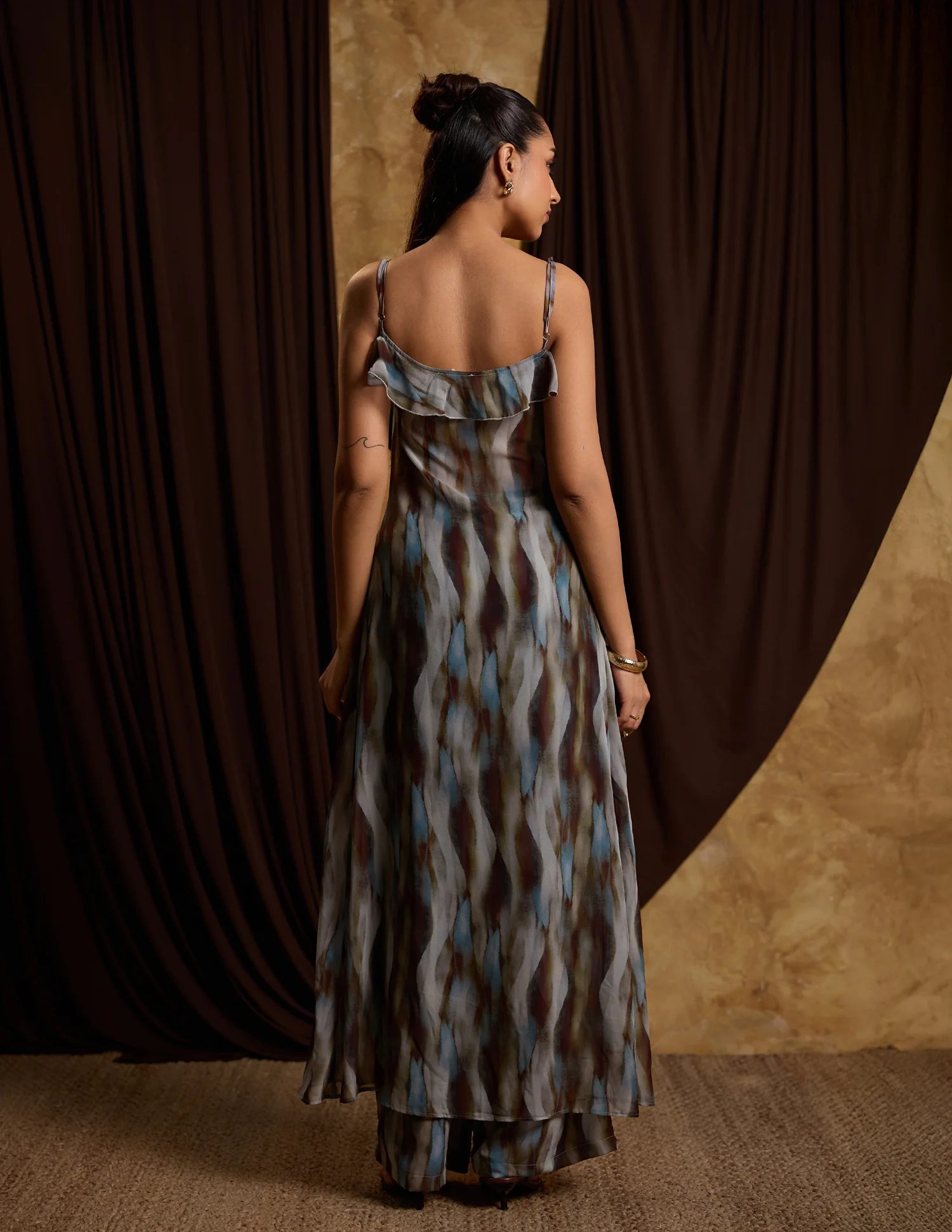 Front Tie Up Frill Detailed Printed Sleeveless Top - Image 4
