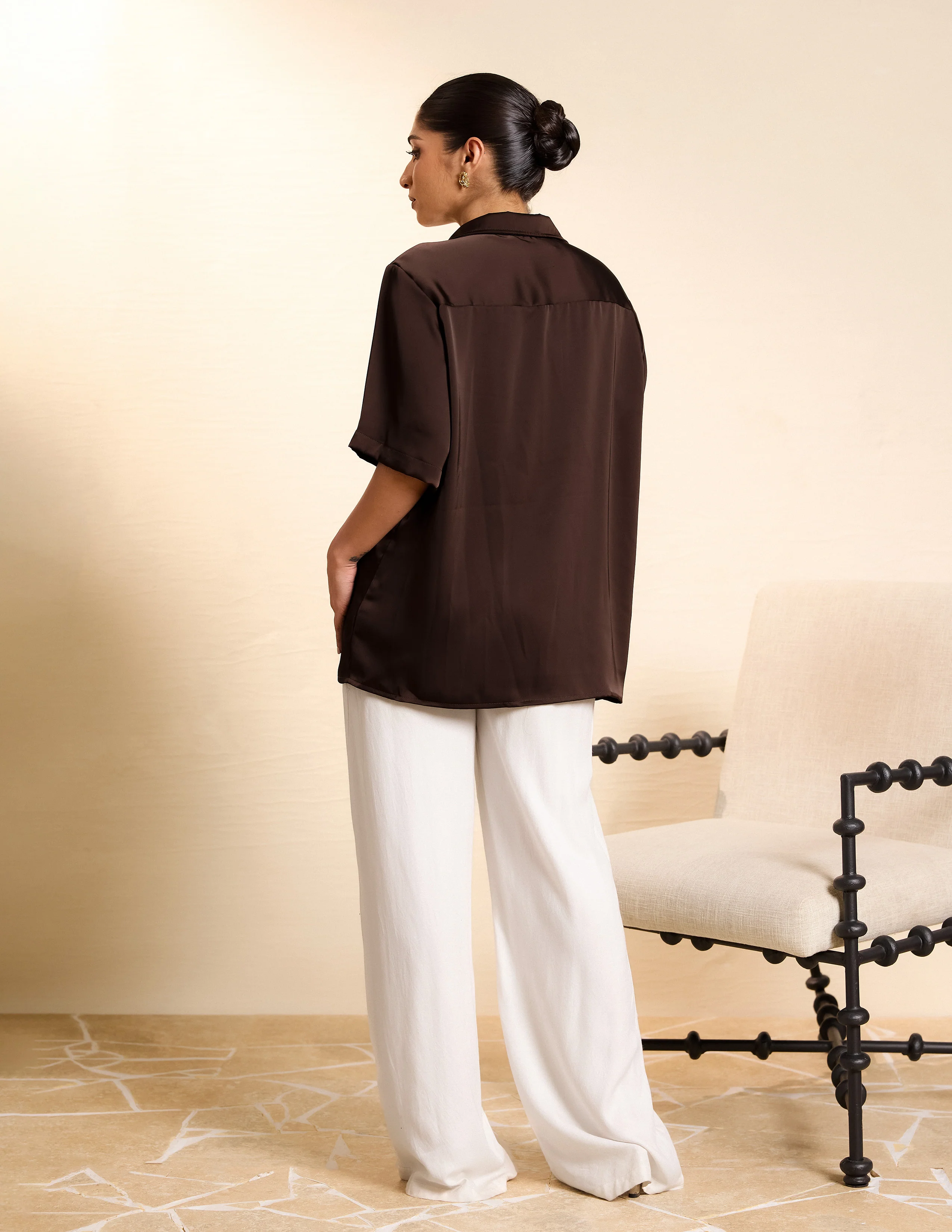 Front Tieup Detail Top - Image 4