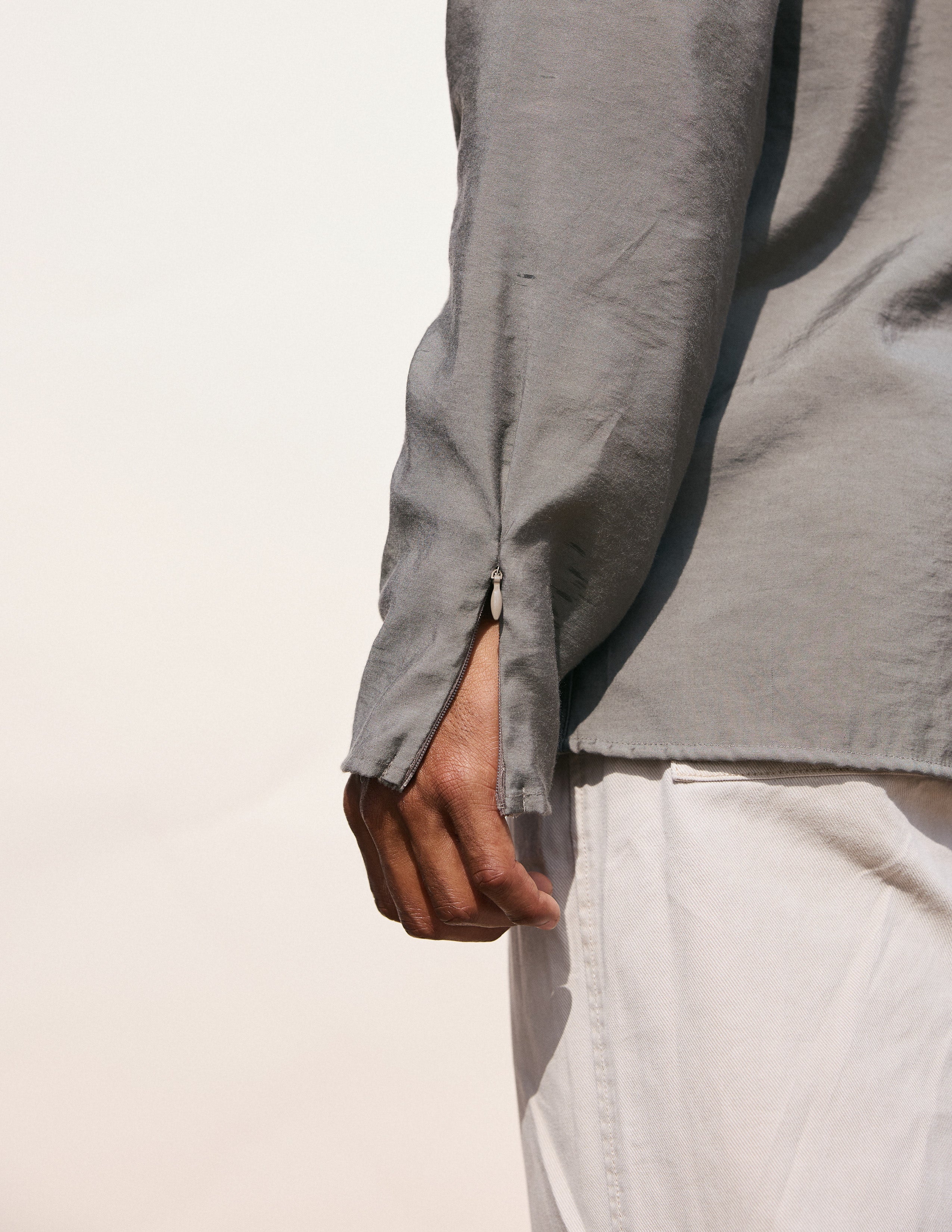 Hidden zipper detail shirt - Image 6