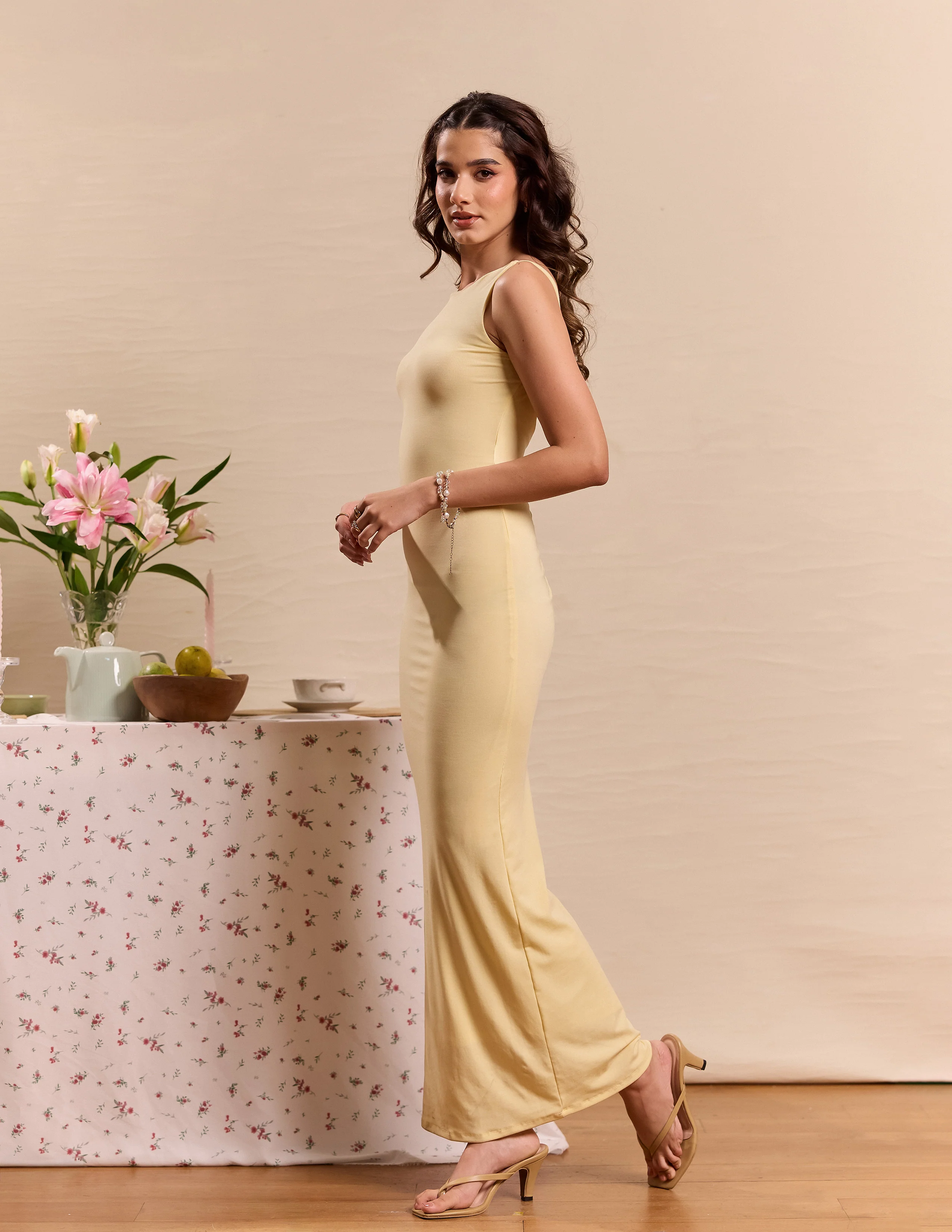 High Neck Fitted Bodycon Dress - Image 3