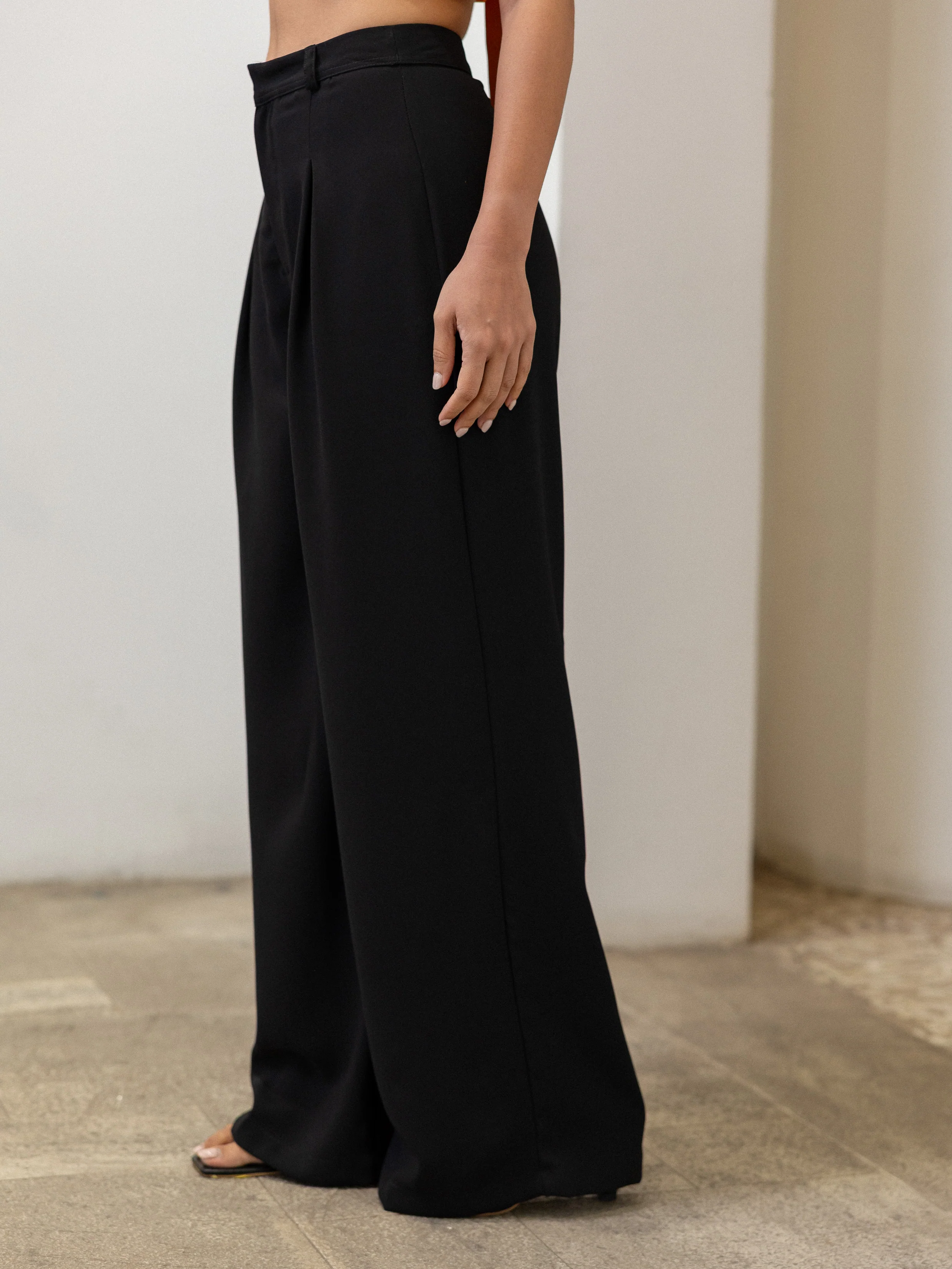 High Waist Front Pleated Pant - Image 4