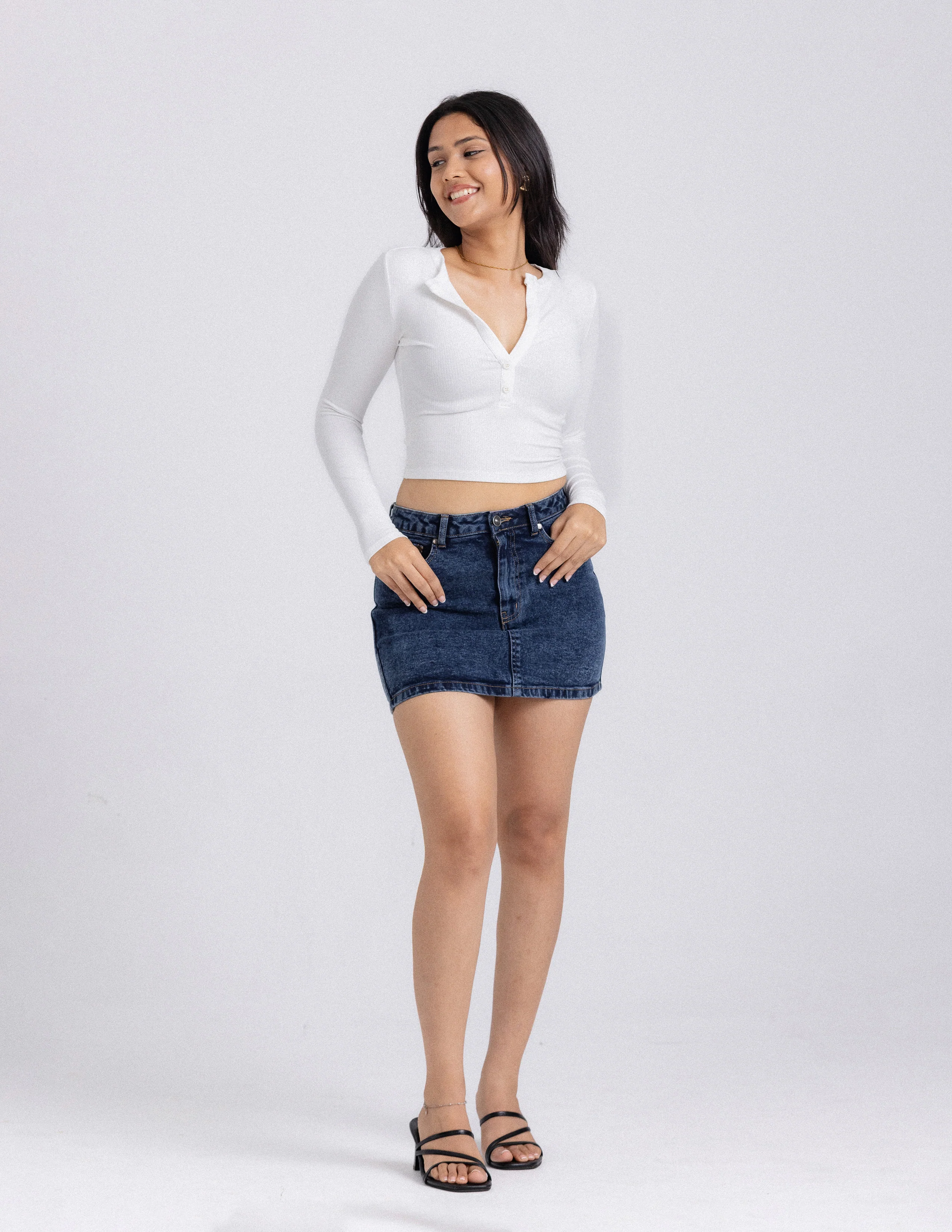 Ivy Long Sleeved Fitted Top - Image 4