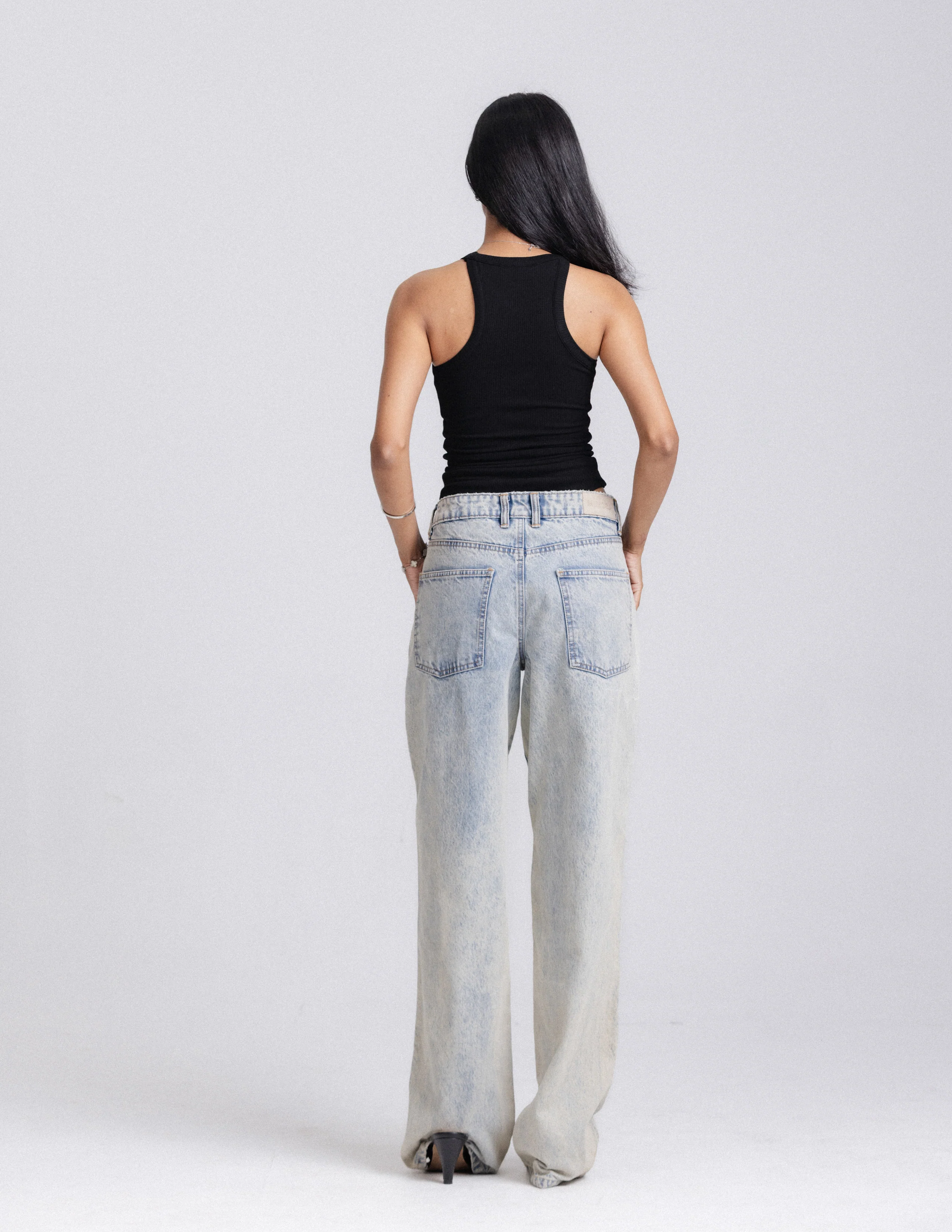 Jade Sleeveless Bodysuit - Image 3