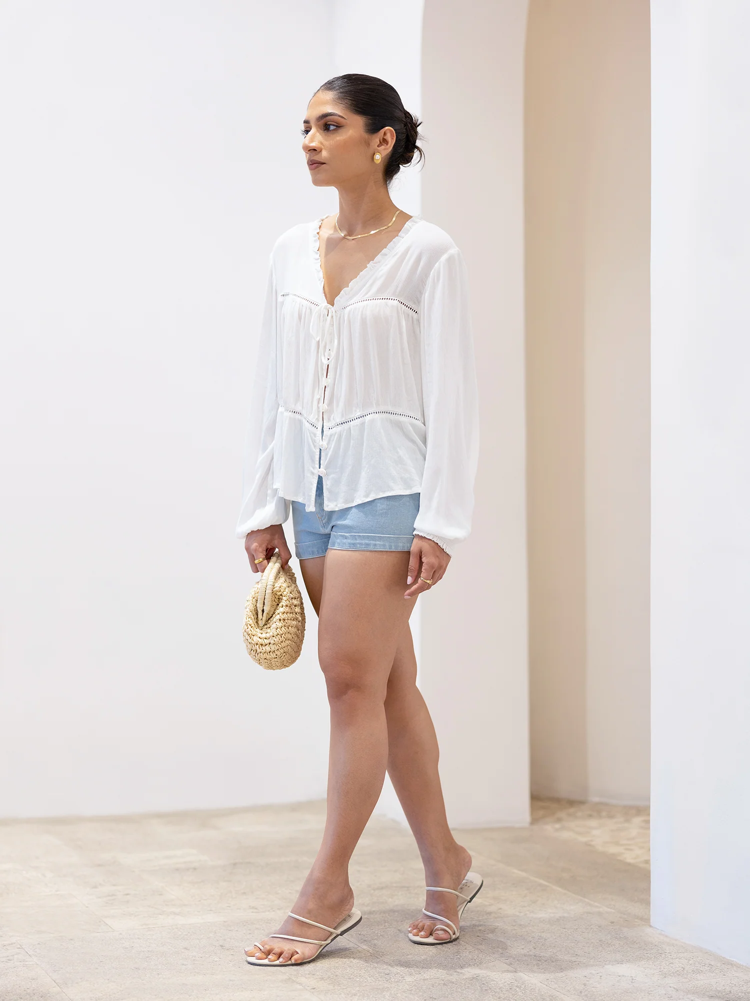 Lace Detail Front Tieup Top - Image 4