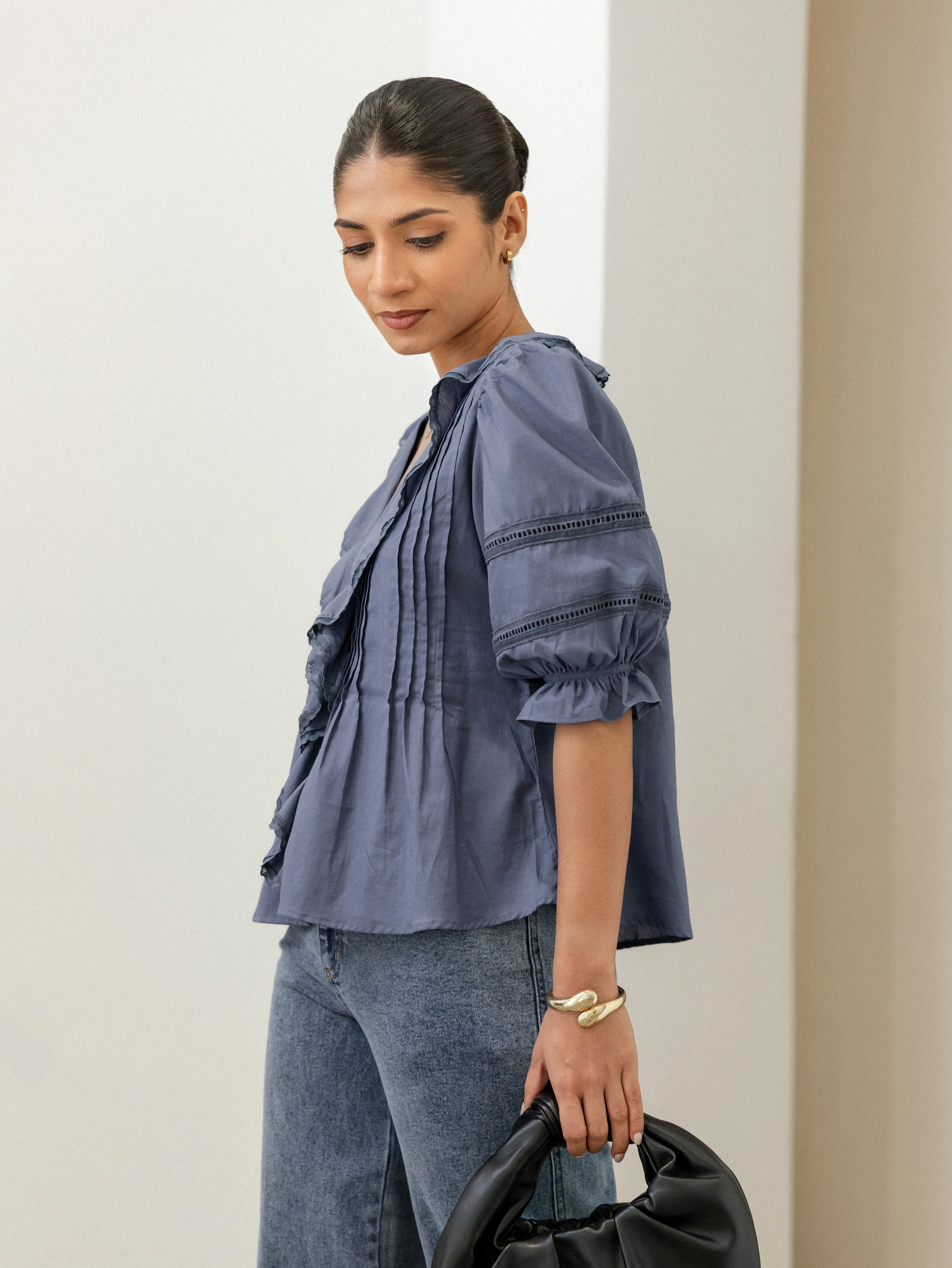 Lace Detailed Baloon Sleeve Top - Image 3