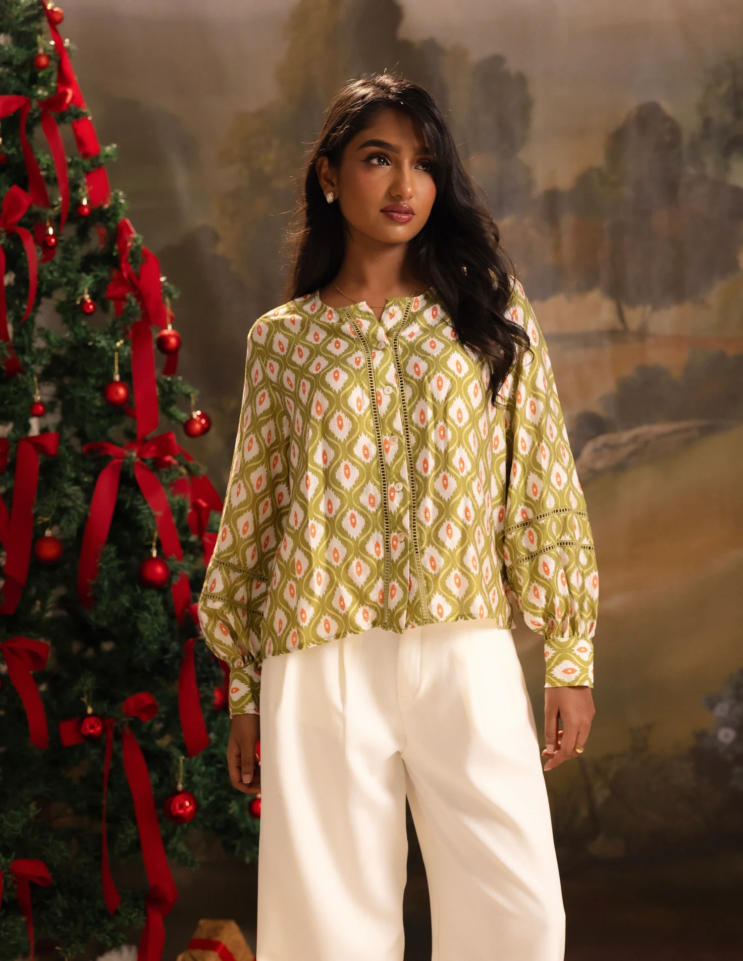 Ladder Lace Detailed Printed Top