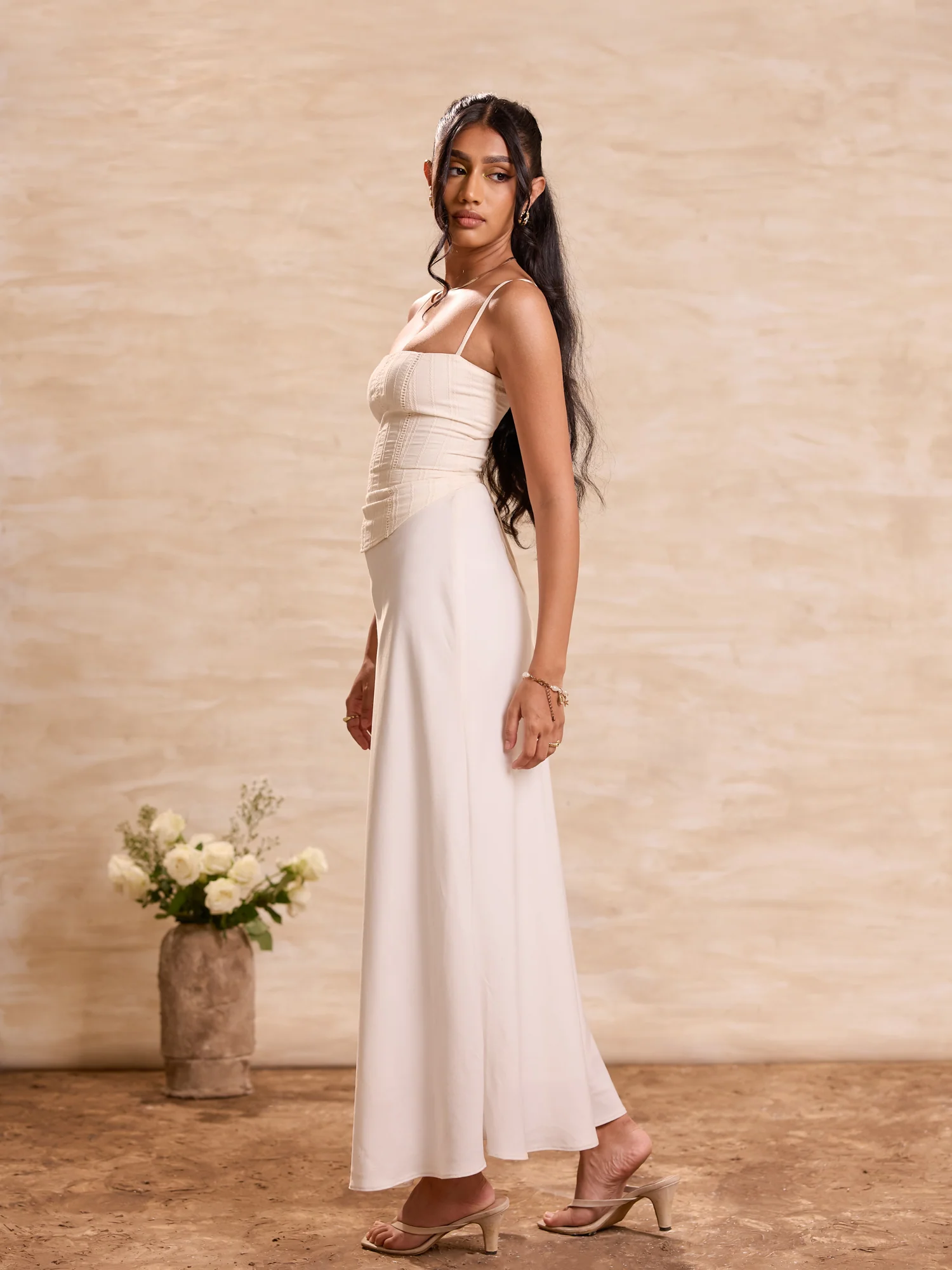 Ladder Lace Detailed Sleeveless Top - Image 4