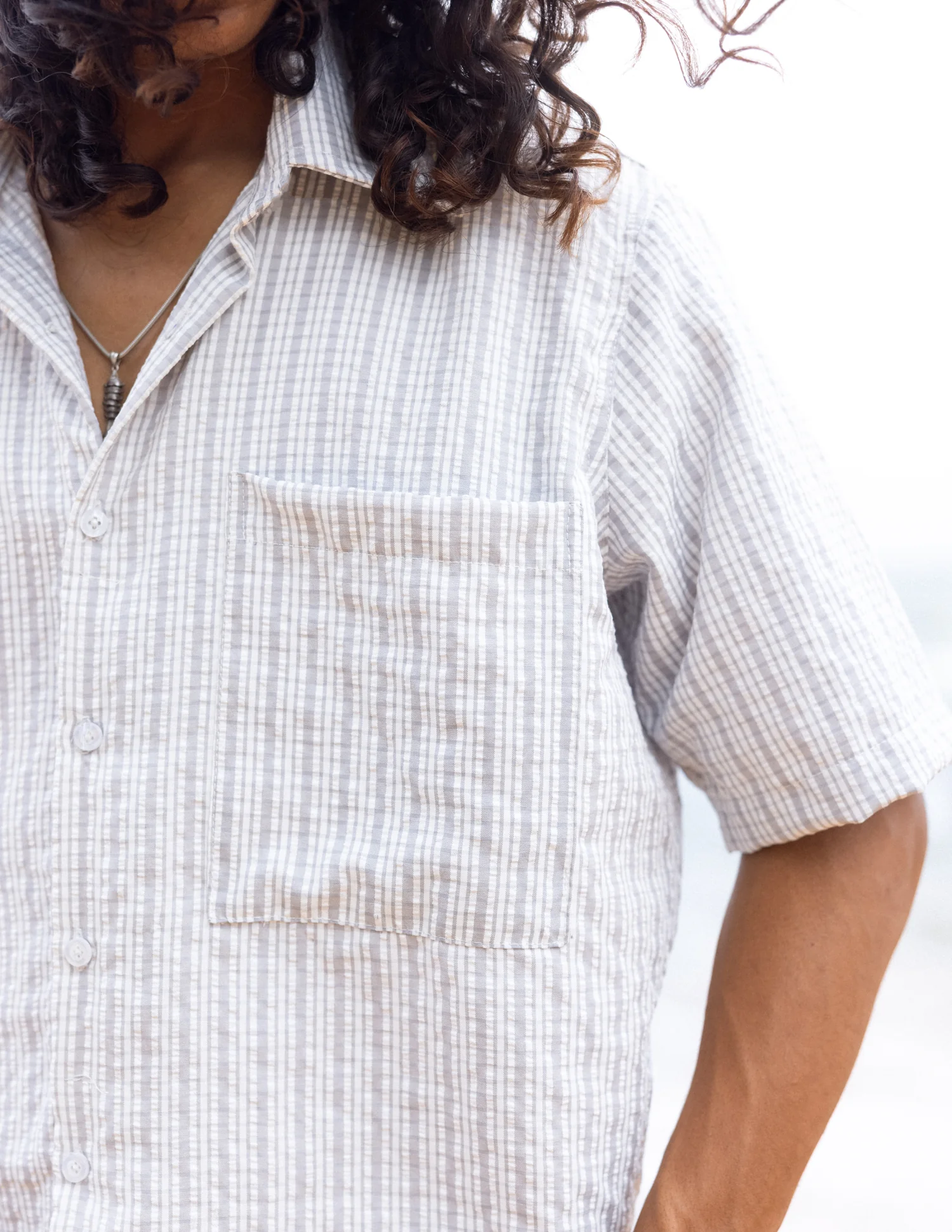 Large pocket crop shirt - Image 2