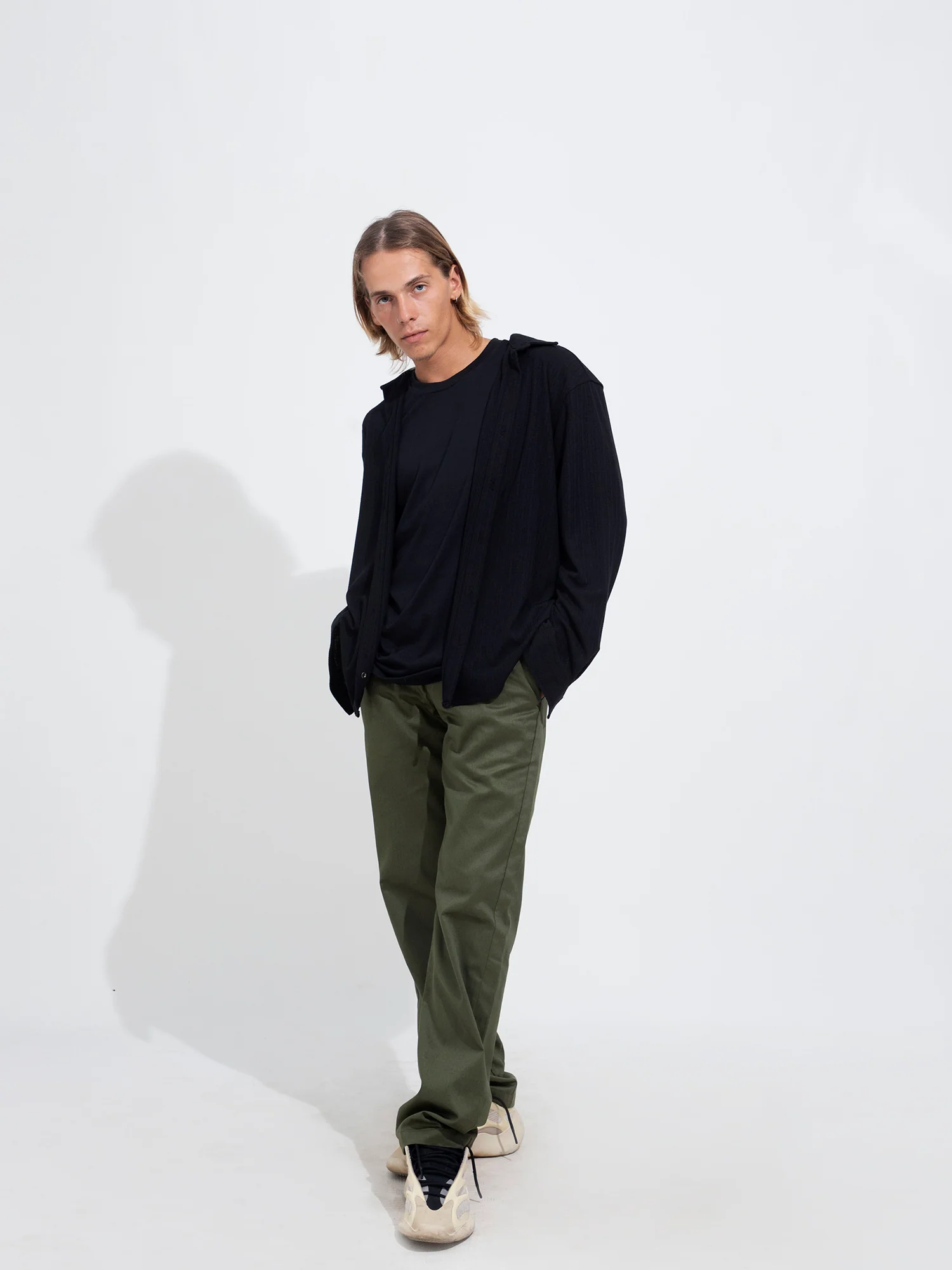 Law cut T-shirt - Image 5