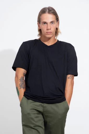 Law cut T-shirt - Image 9