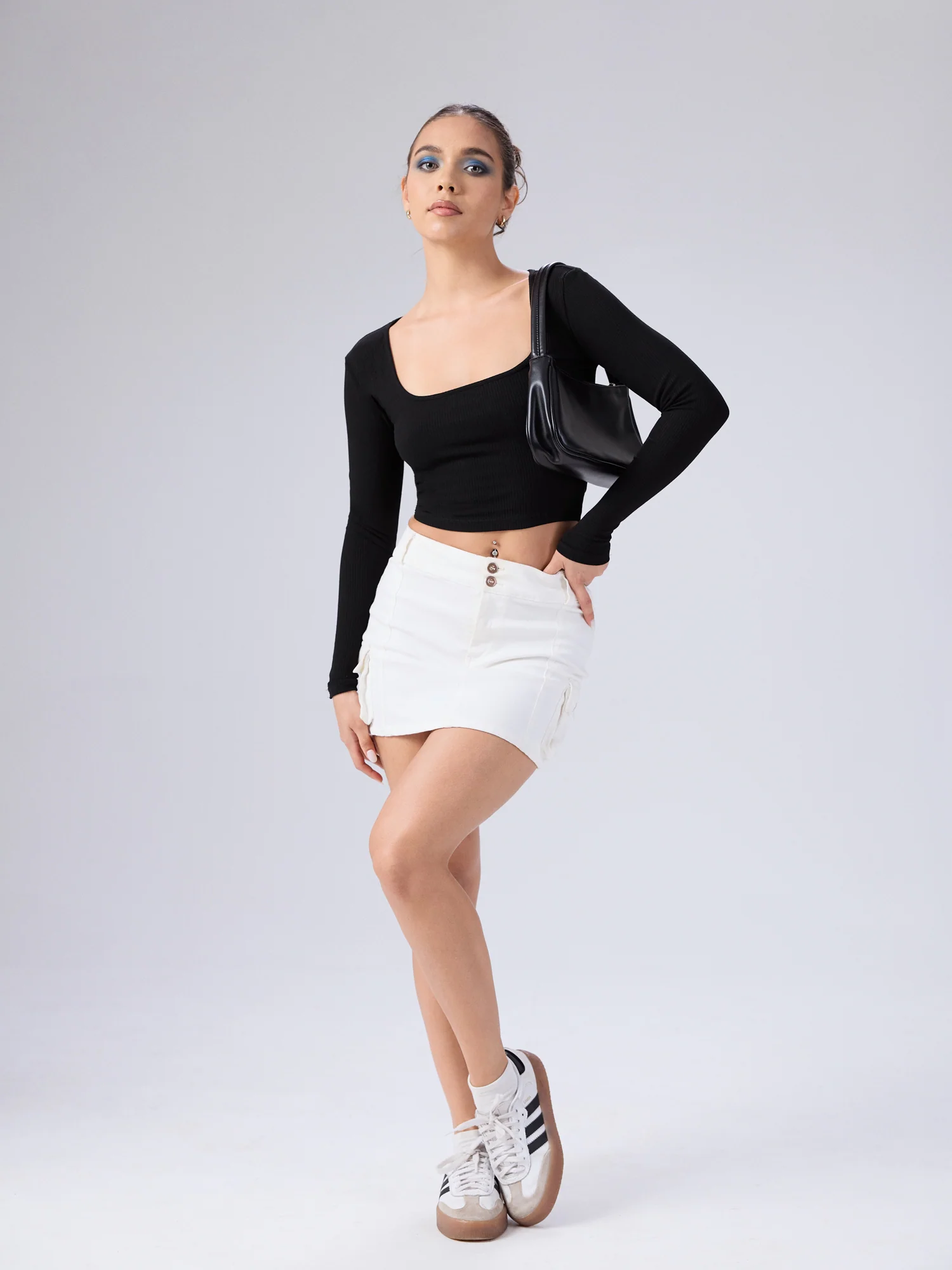 Lora Long Sleeved Fitted Top - Image 4