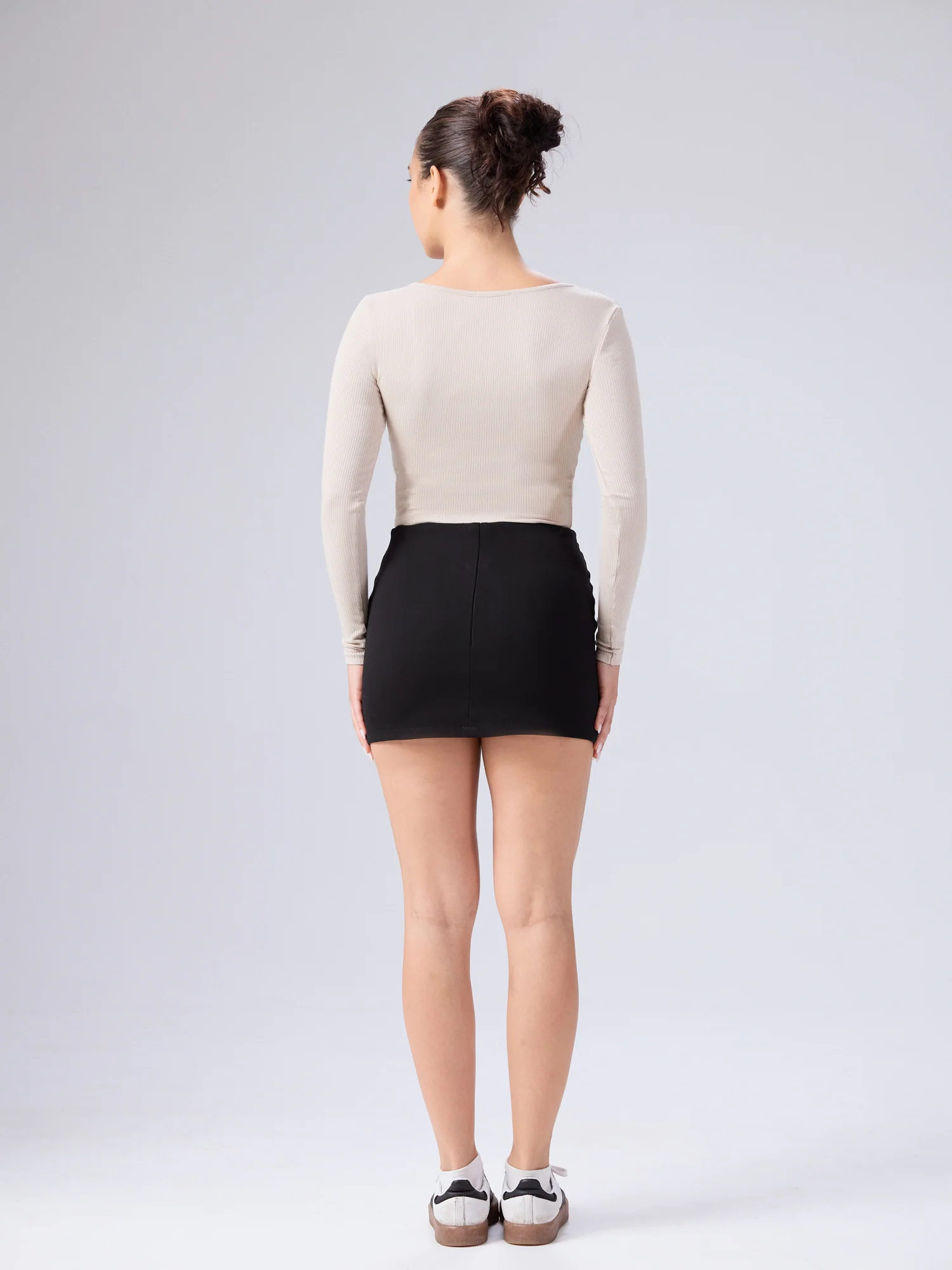 Lora Long Sleeved Fitted Top - Image 2