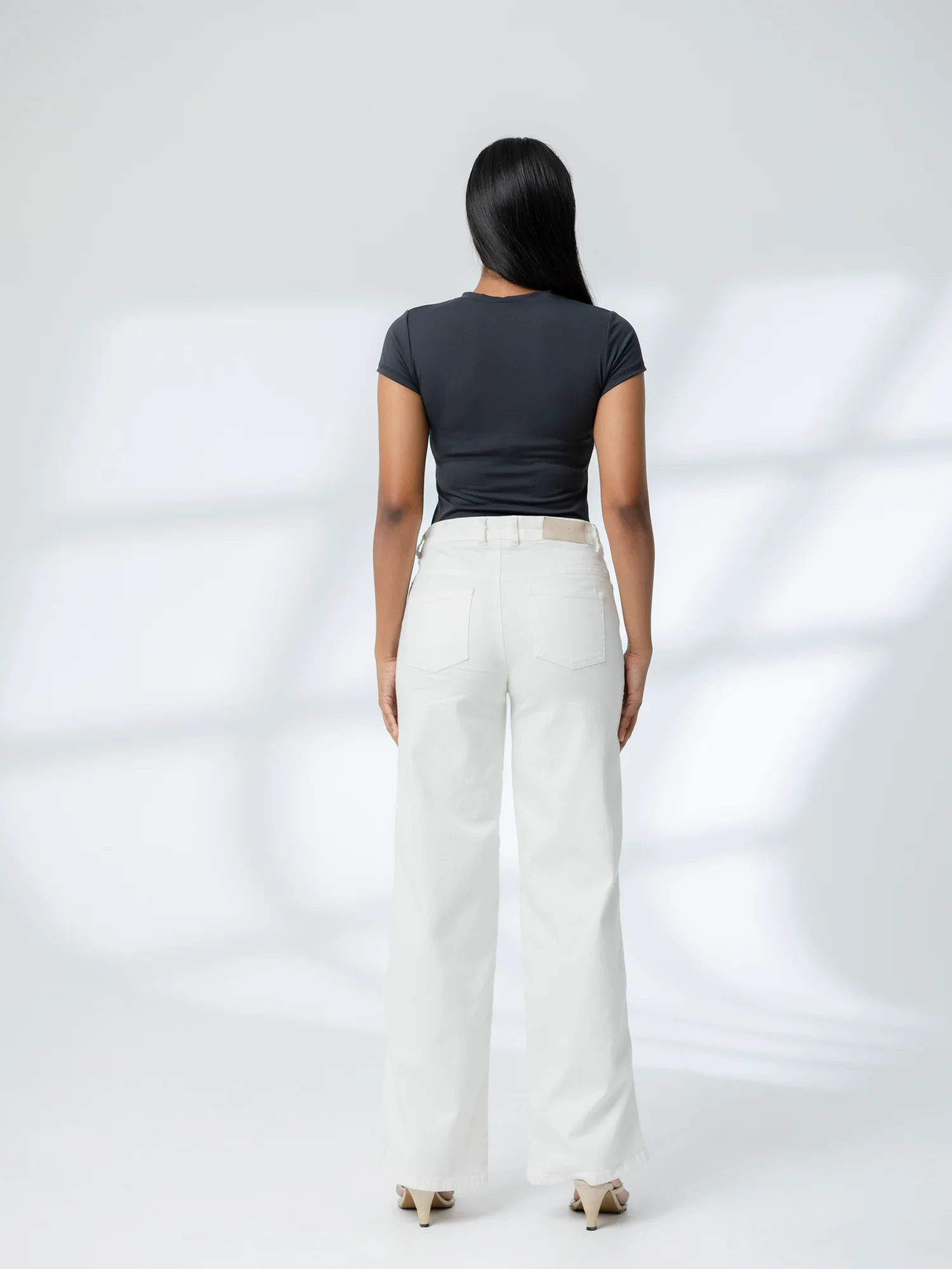 Low Waist Jean - Image 4