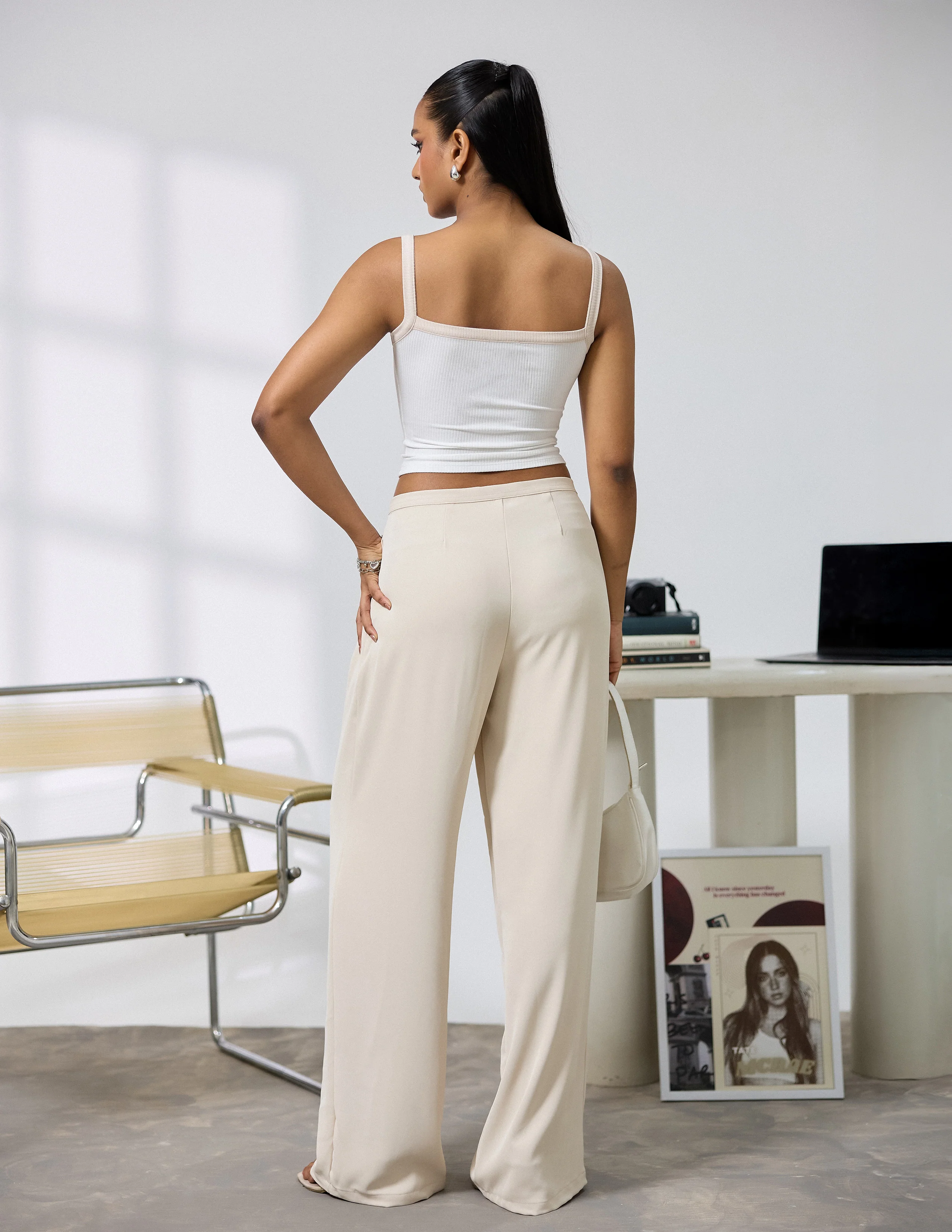 Low Waist Pleated Wide Leg Pant - Image 3
