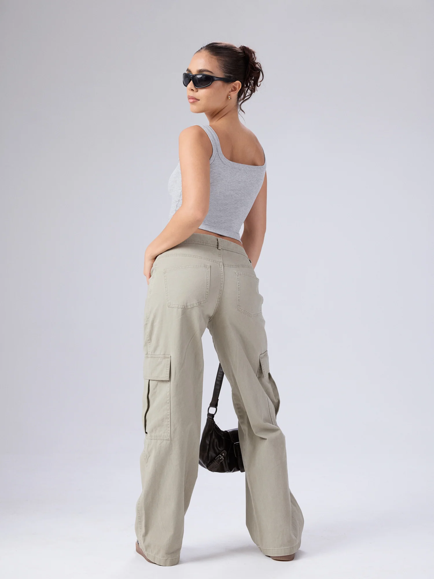 Lucy Scoope Neck Fitted Top - Image 3