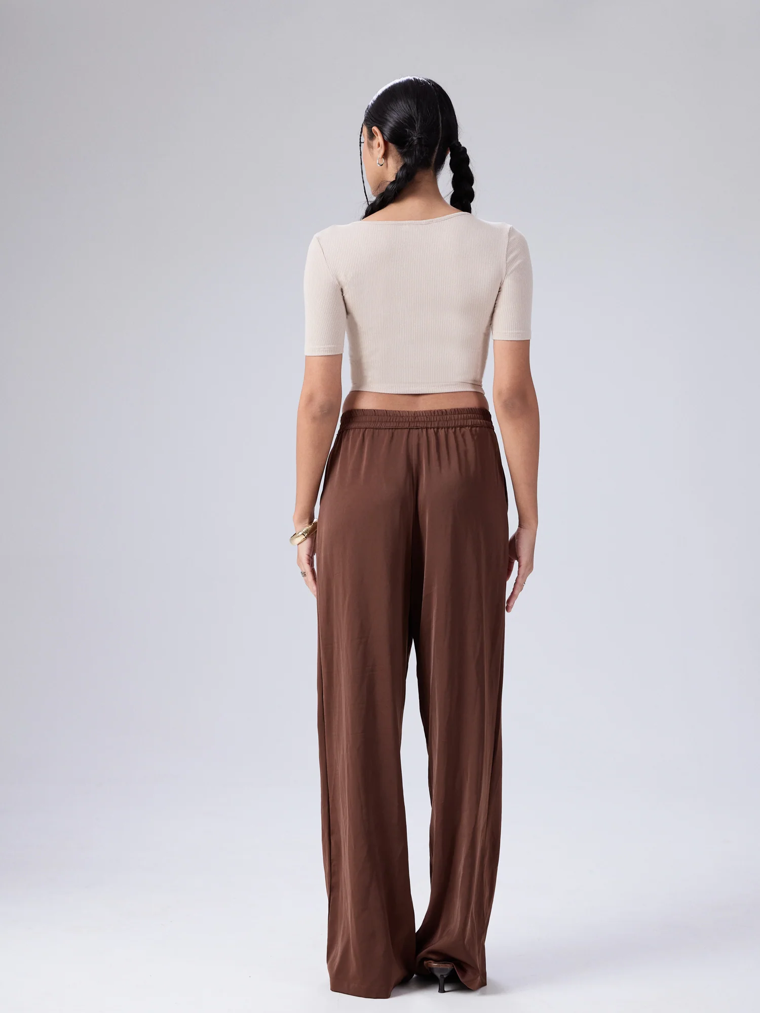 Nora Round Neck Short Sleeved Top - Image 2
