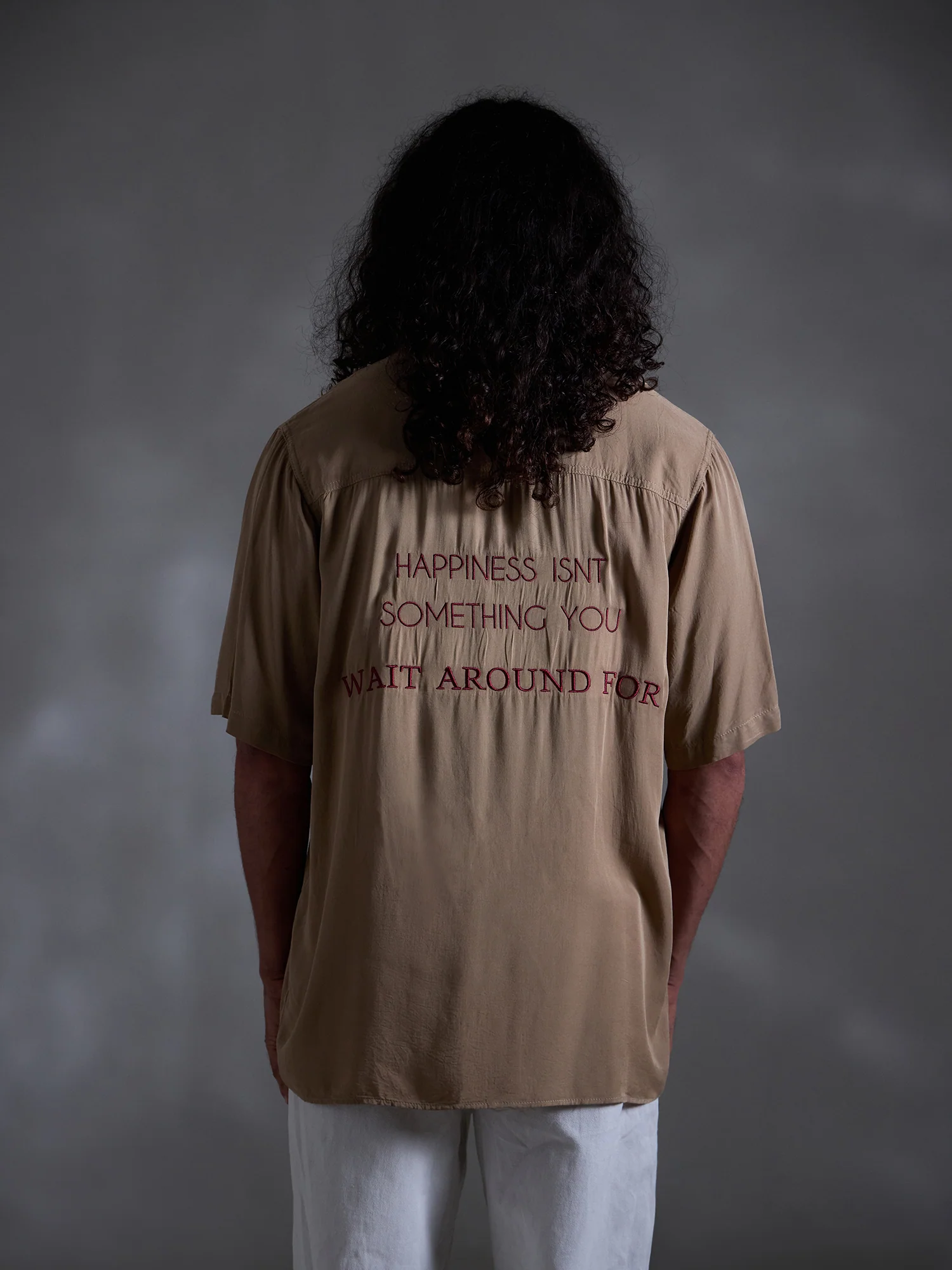 Oversized chinese collar short sleeve embroidery shirt - Image 4