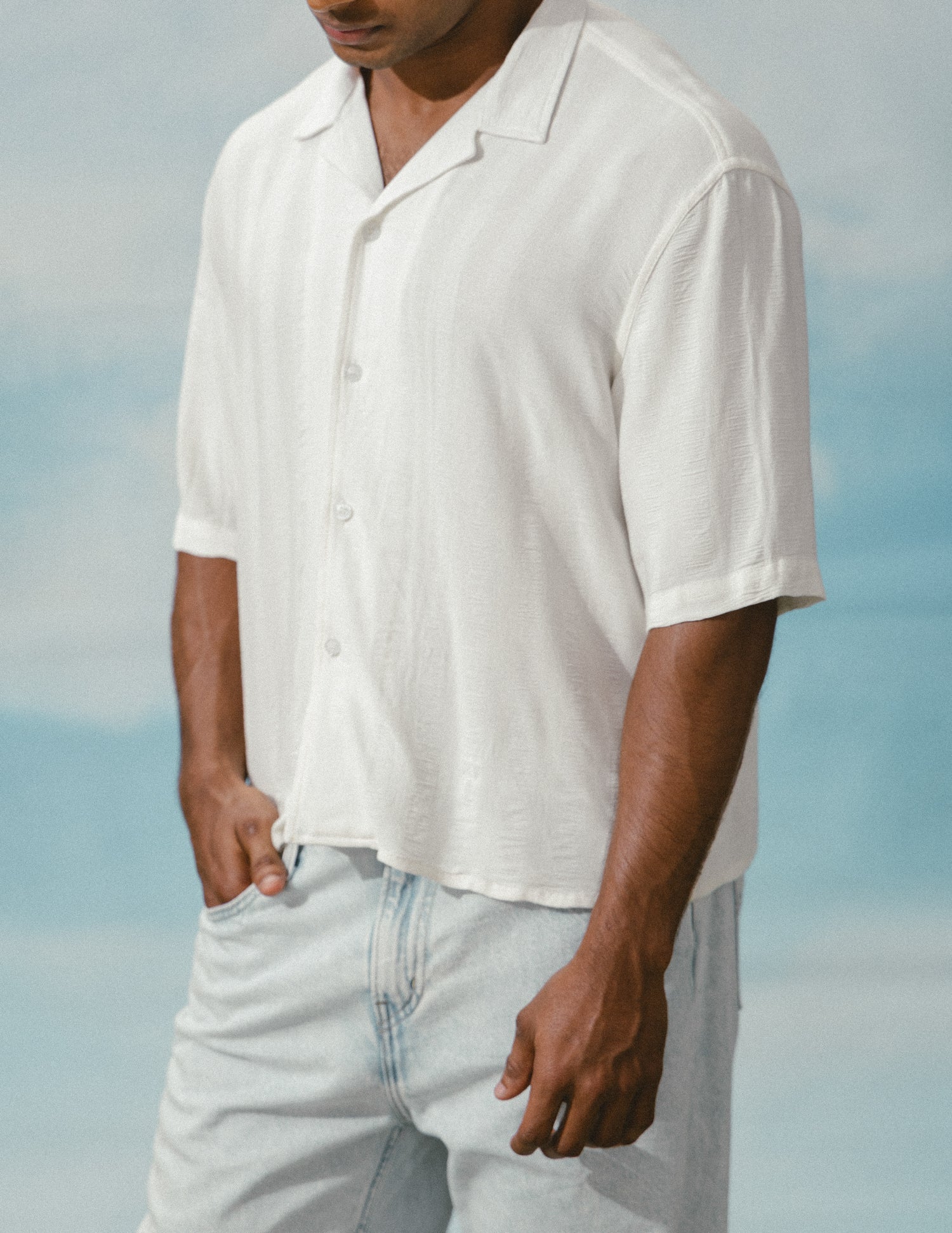 Oversized cropped short sleeve shirt - Image 2