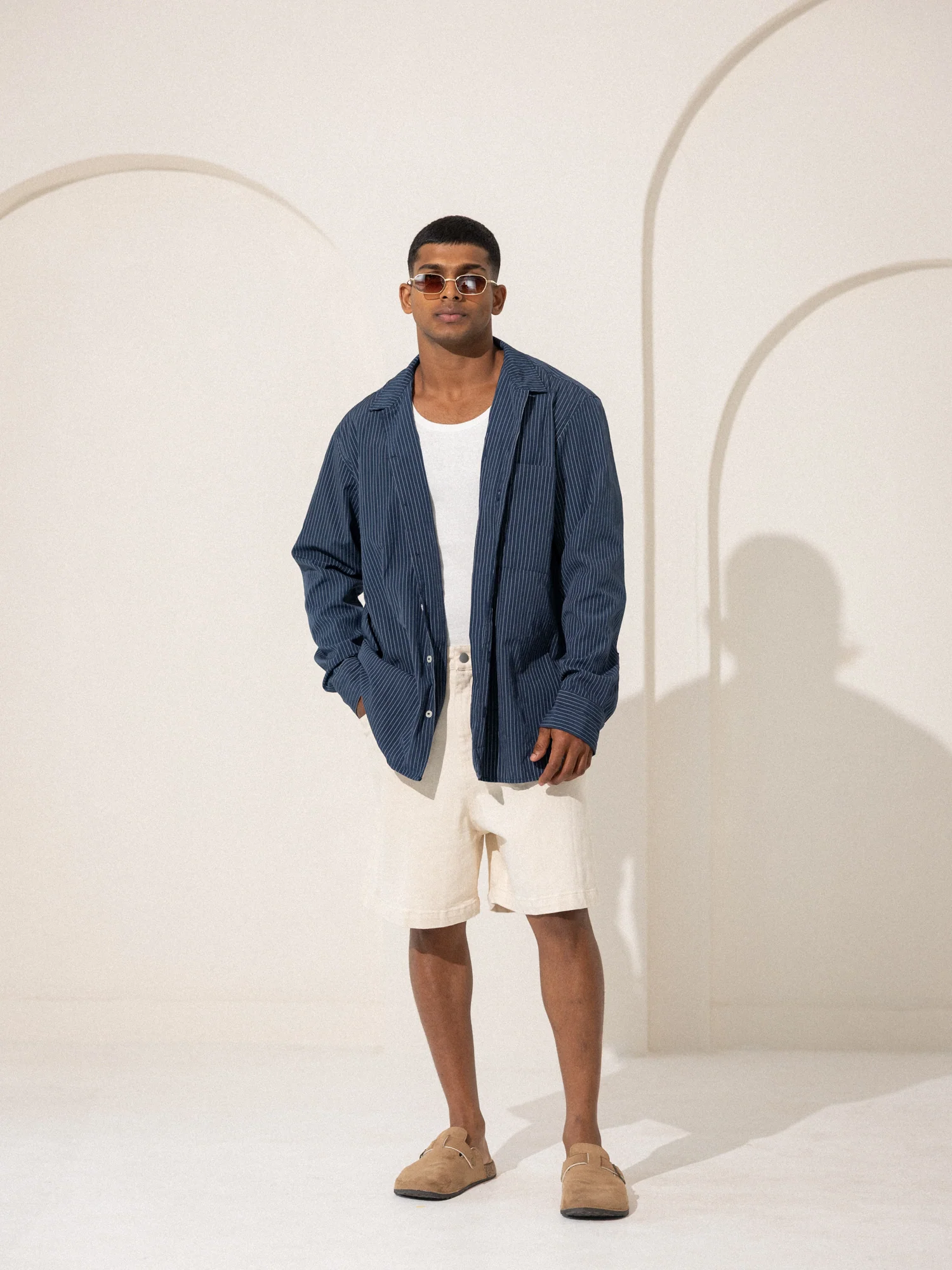 Oversized patch pocket shirt - Image 5