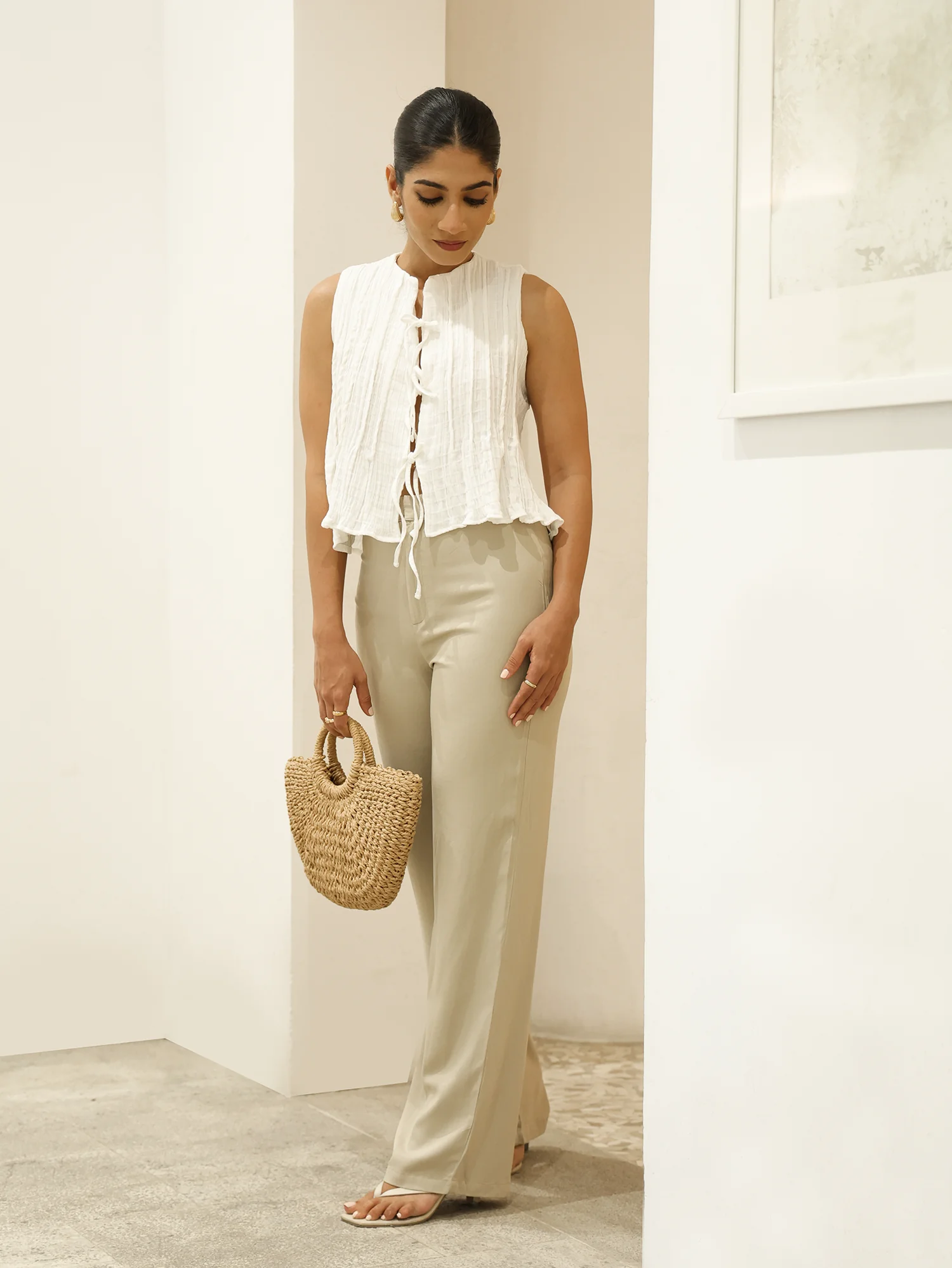 Pin Tuck Detailed Front Tie Up Top - Image 5