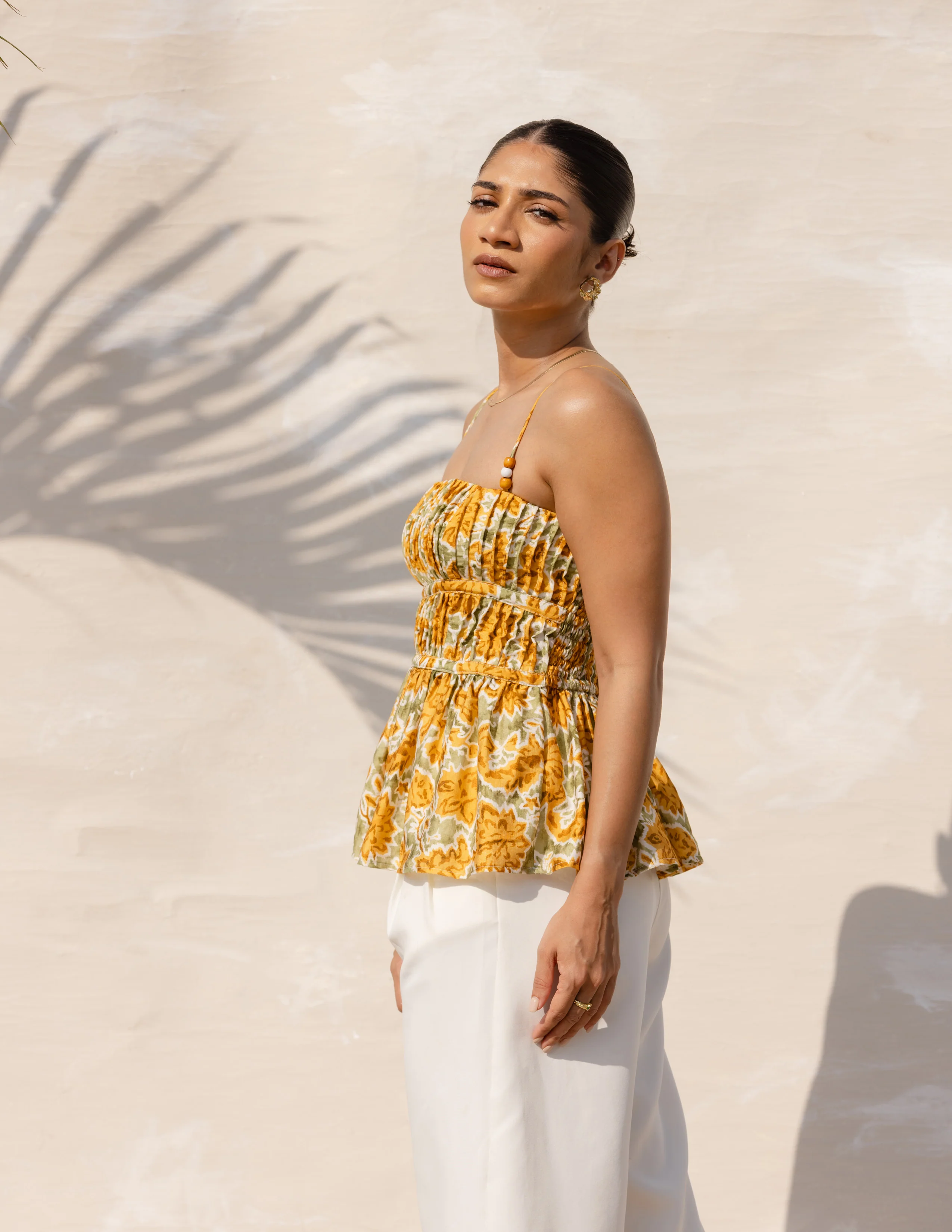 Pin Tuck Detailed Sleeveless Printed Top - Image 3