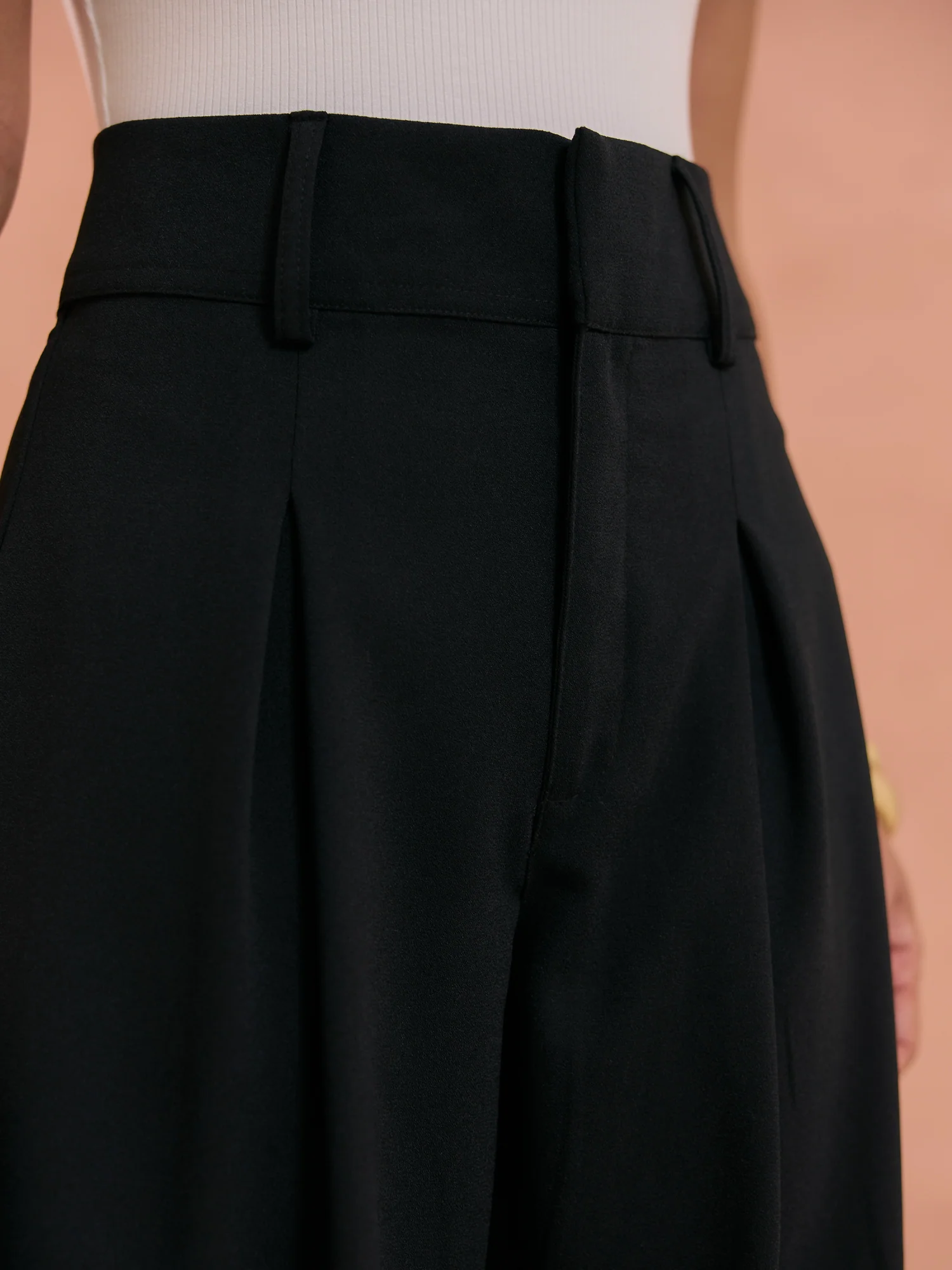 Pleat Detail Wide Leg Pant - Image 2